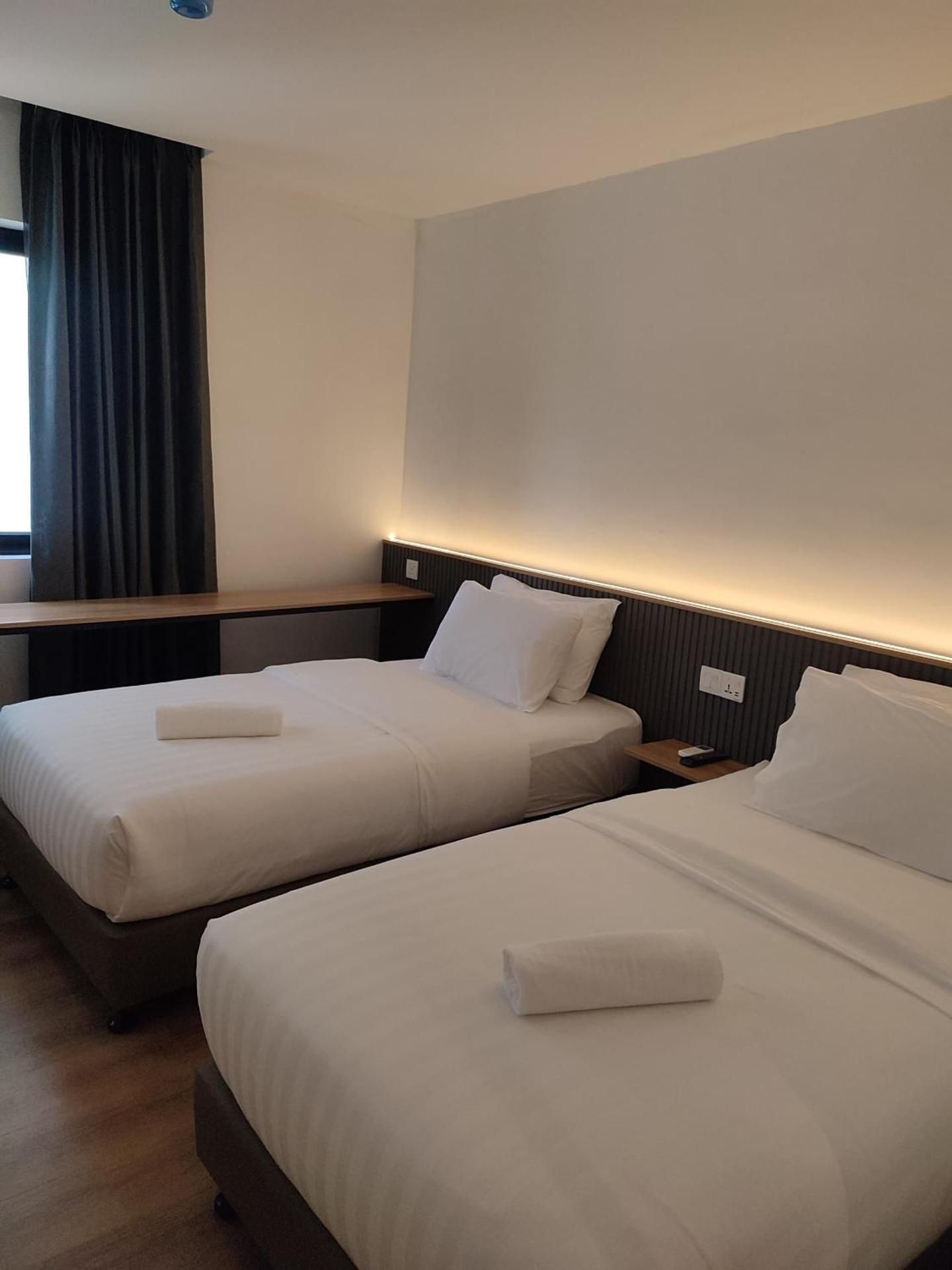 T+ Hotel SP Pekan Lama Twin 2