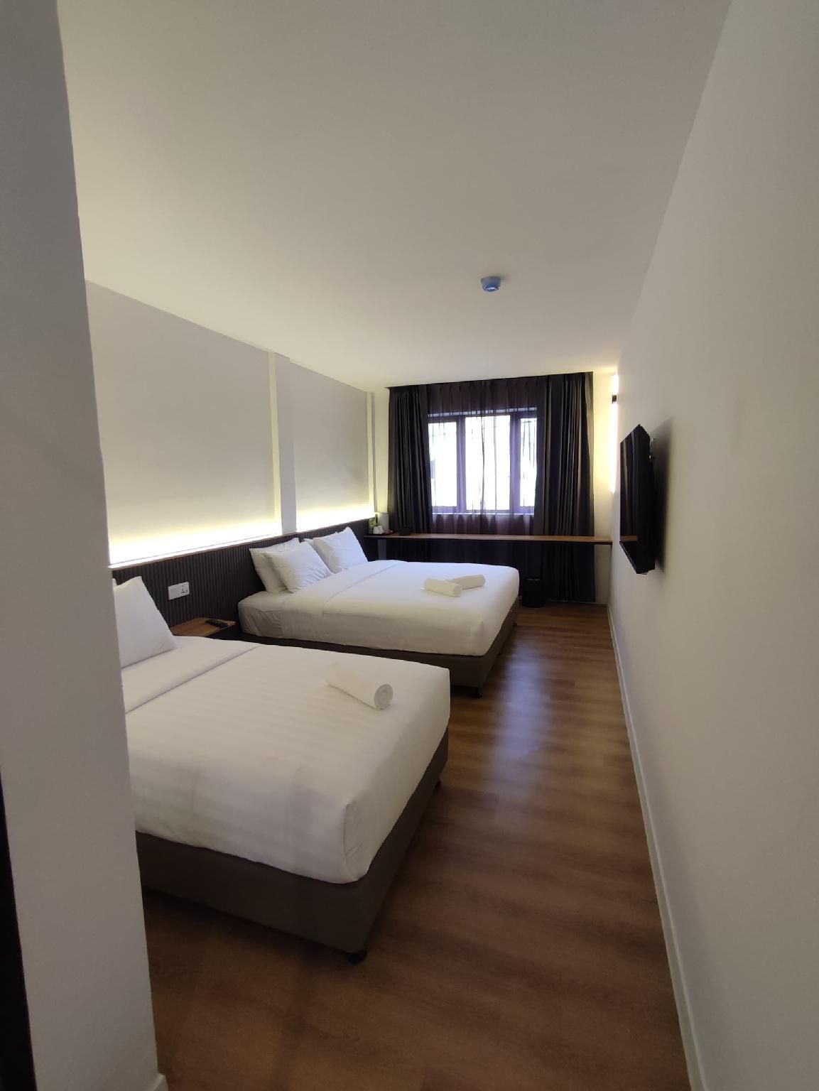 T+ Hotel SP Pekan Lama Triple Superior