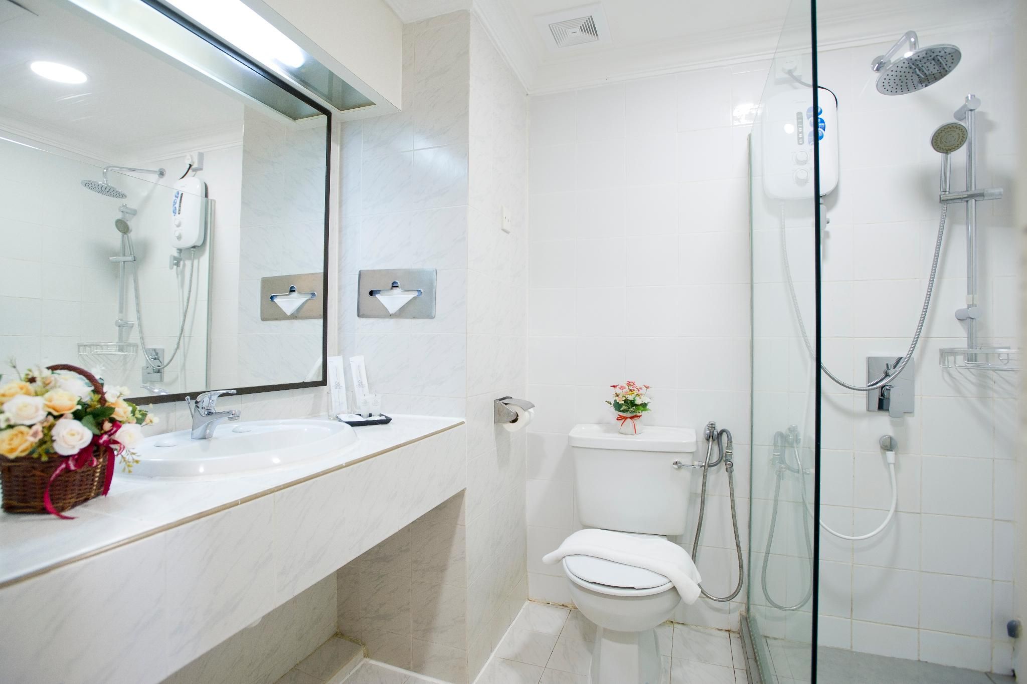 Deluxe King Bed Room