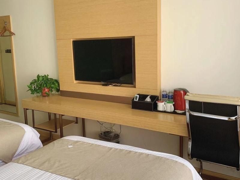 GreenTree Inn Langfang Dachang Studio City Twin Deluxe Room 3