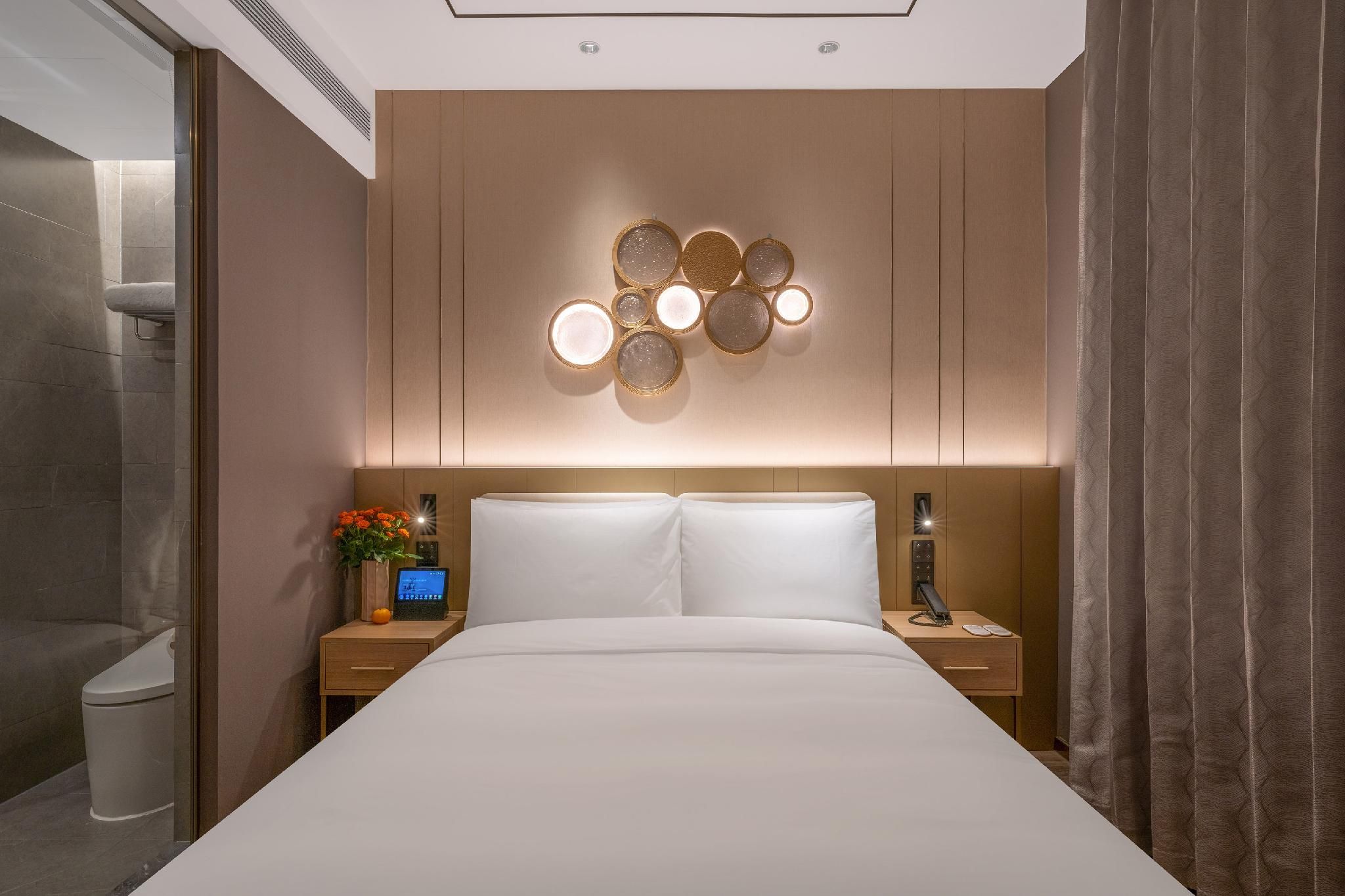 Orange Hotel Sanhe Yanjiao Huazhu - Yueruo Liujin Bed Room 2