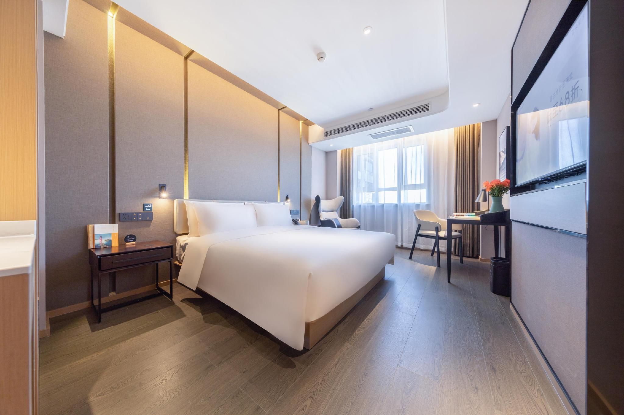 Executive room, Guest room, 1 Queen