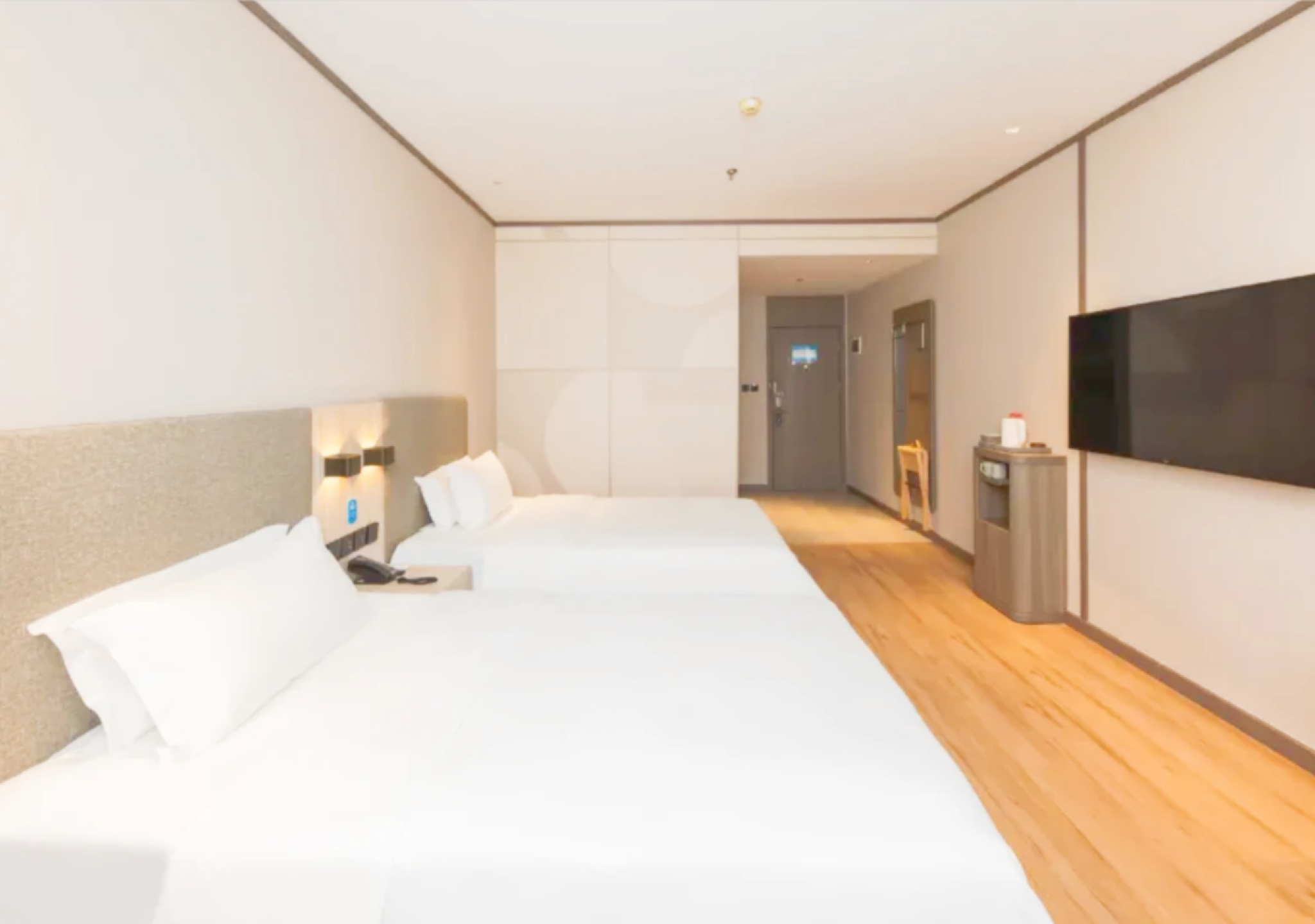 Twin Business Room