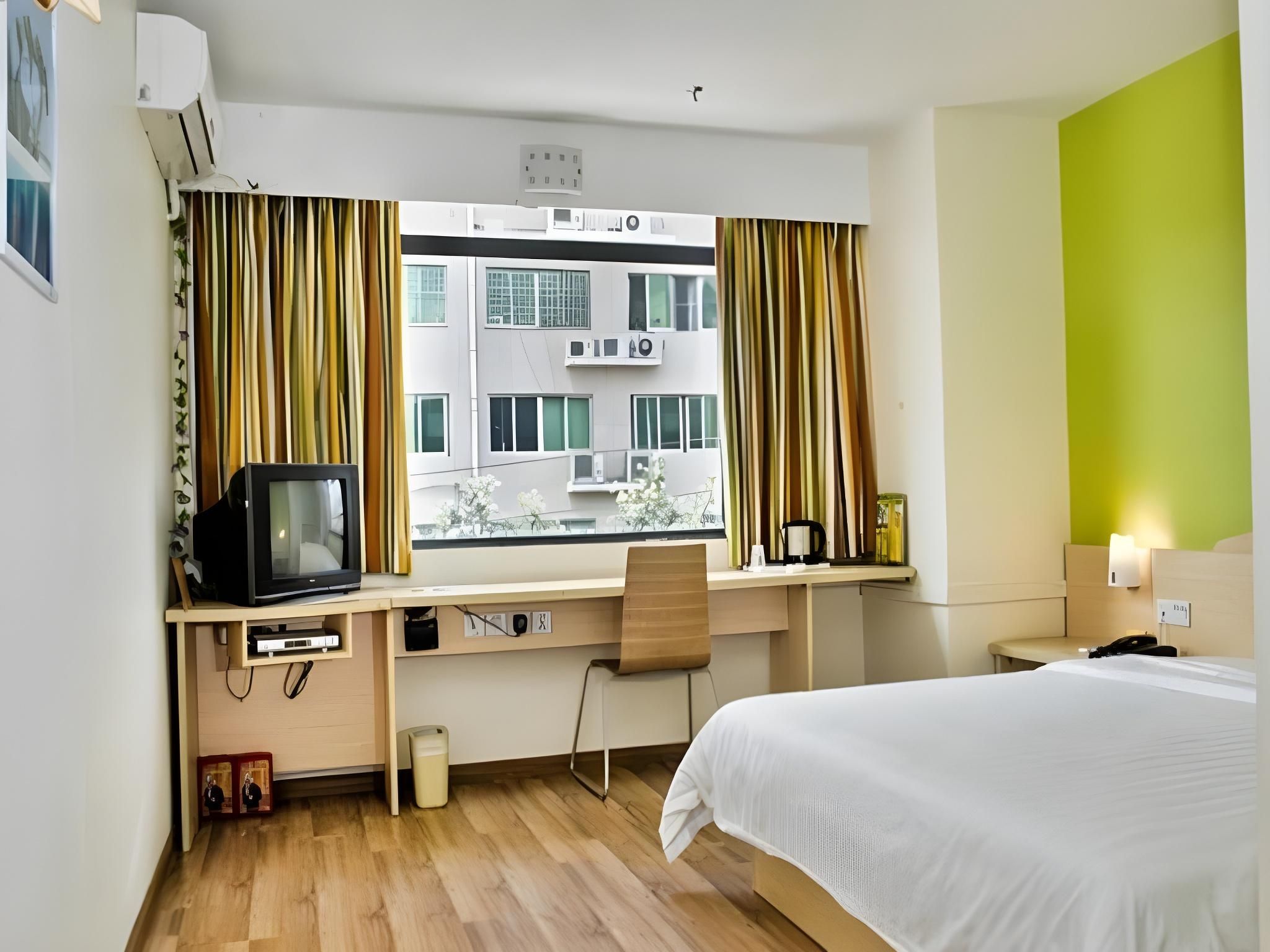 WH - Zizhu 1 Bed Room