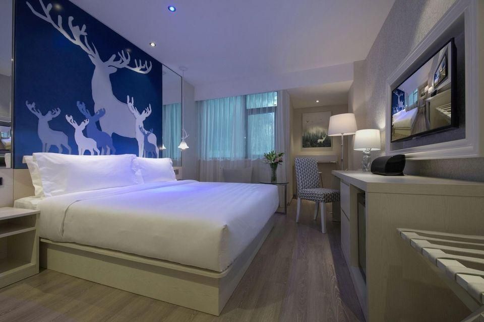 Superior Room Queen