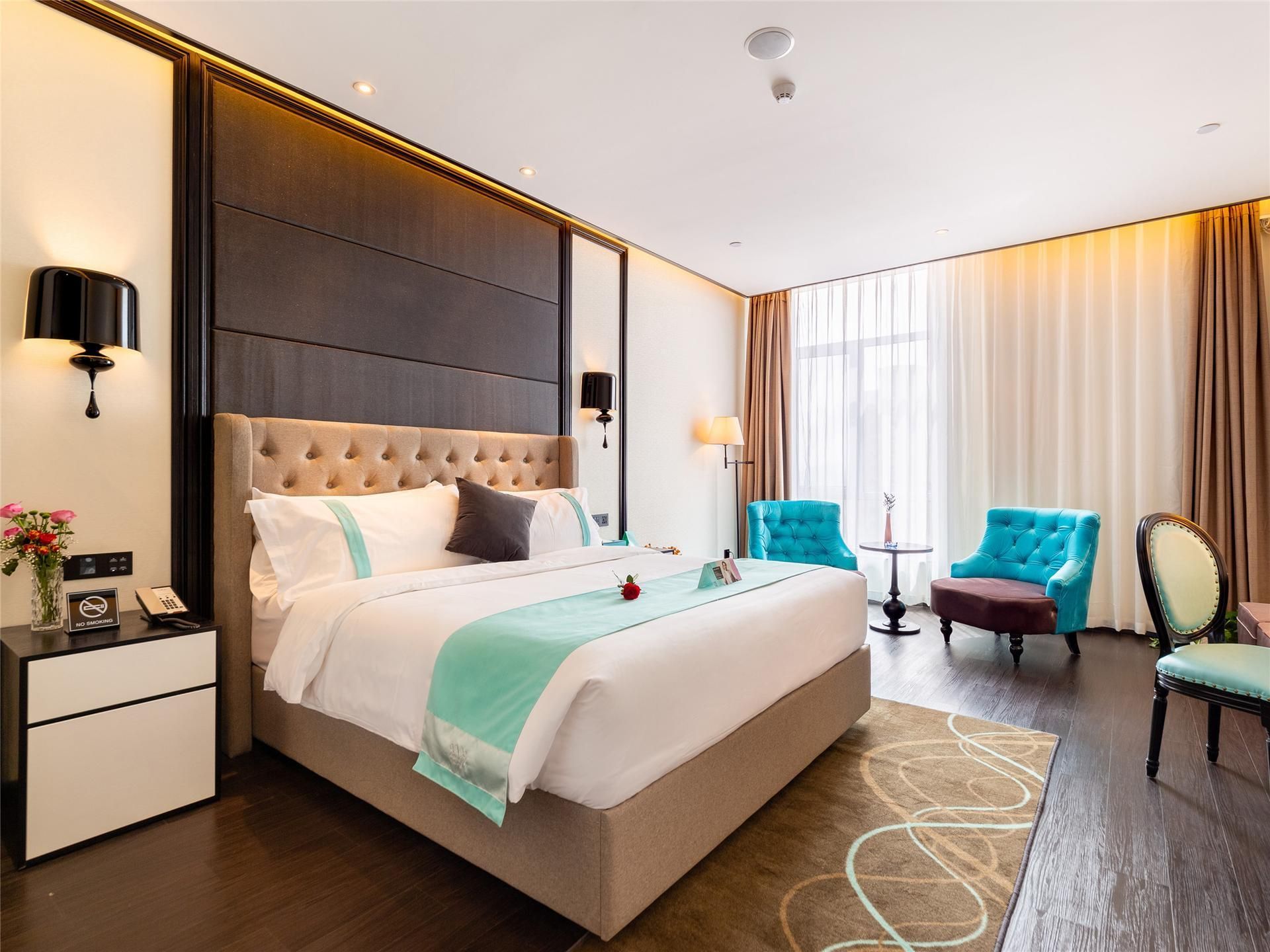 Xana - Deluxe Bed Room