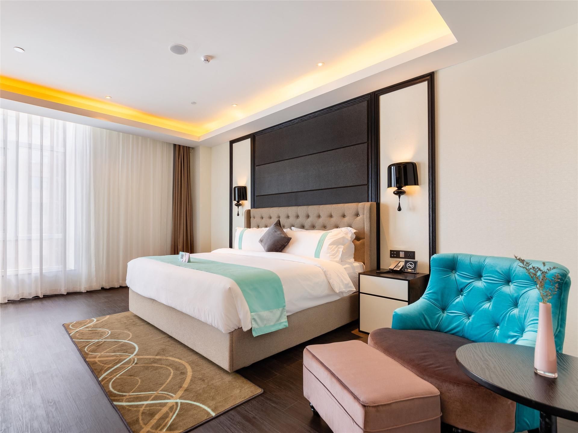Xana - Deluxe Bed Room