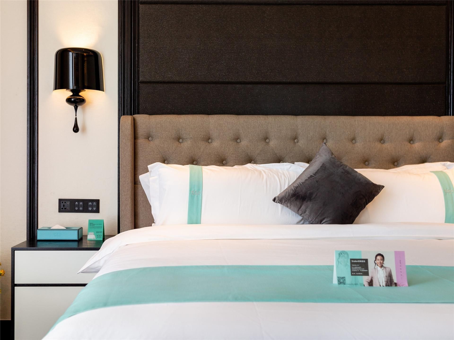 Xana - Bed Room