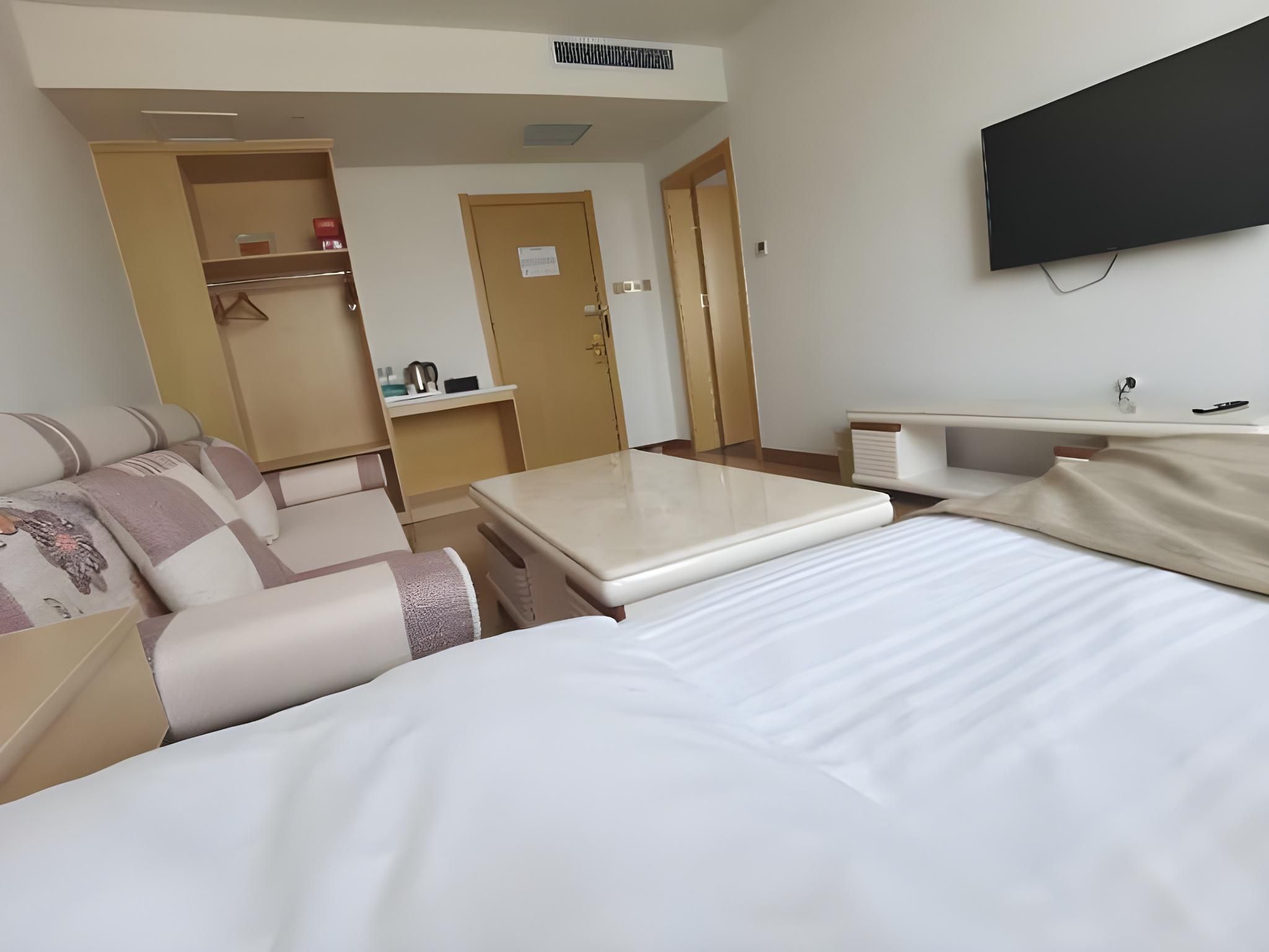Triple Suite