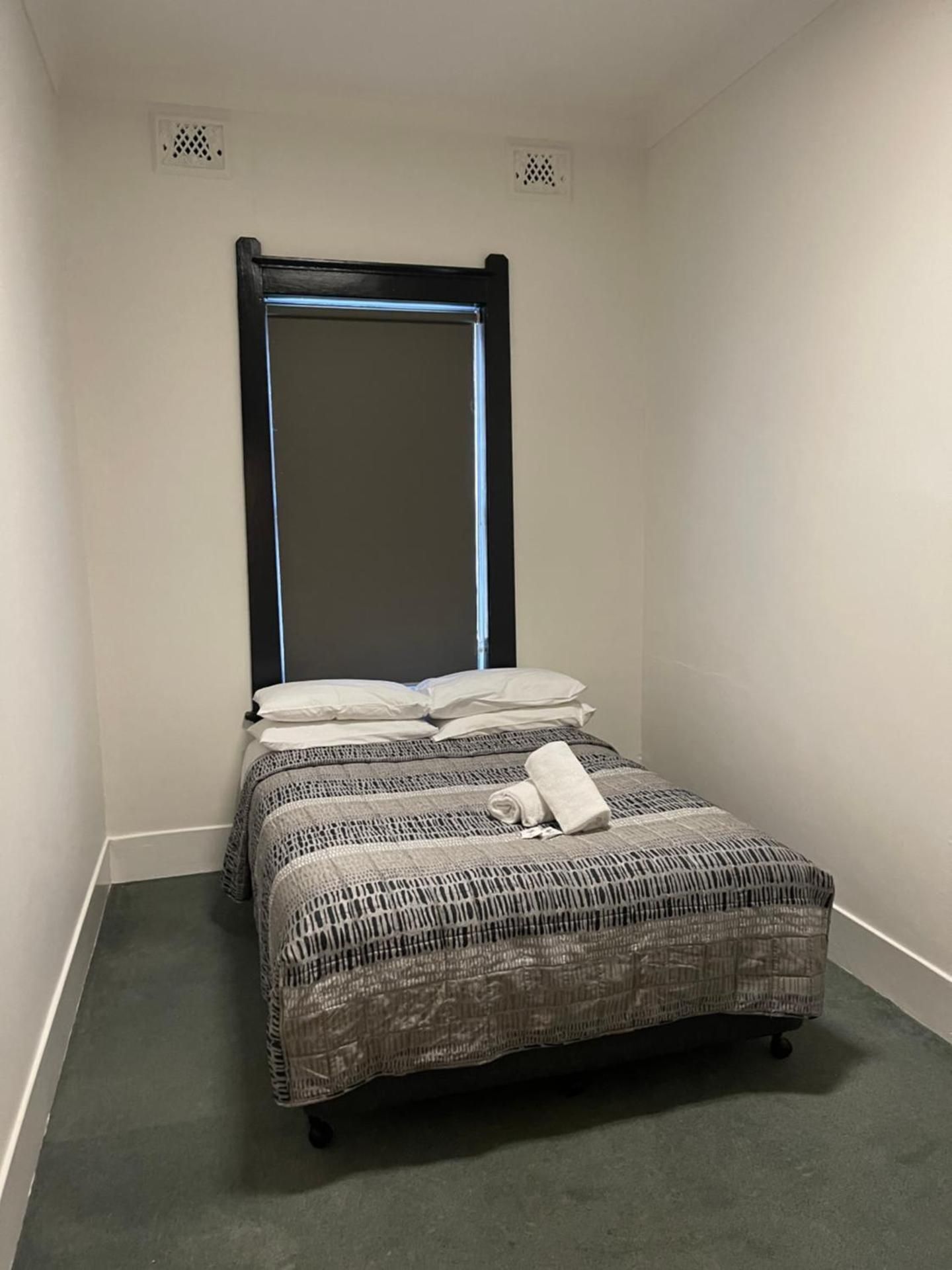 Double Room with Shared Bathroom