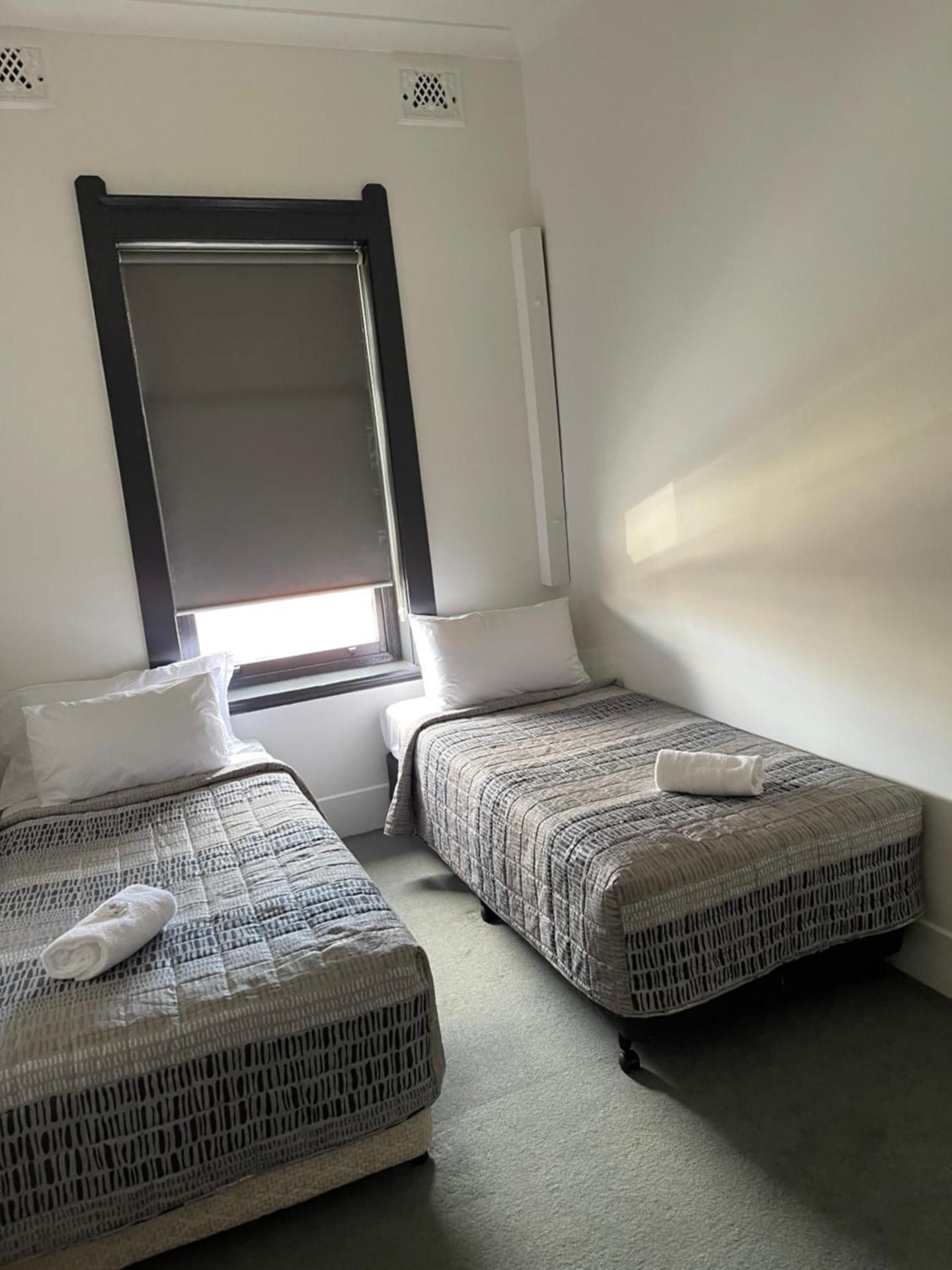 Standard Twin Room with Shared Bathroom