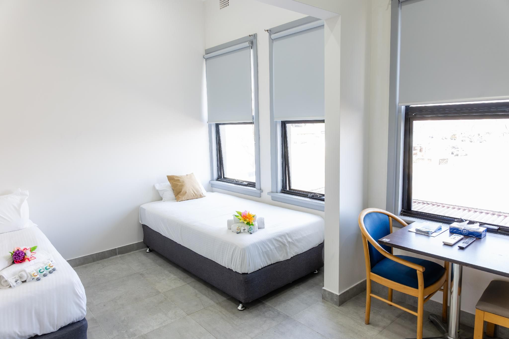 Triple Room with Shared Bathroom