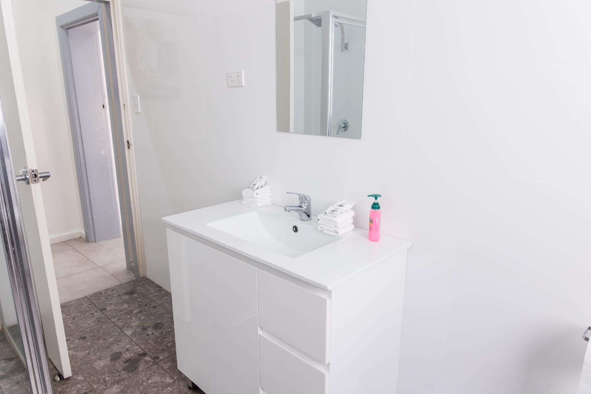 One Bedroom Apartment