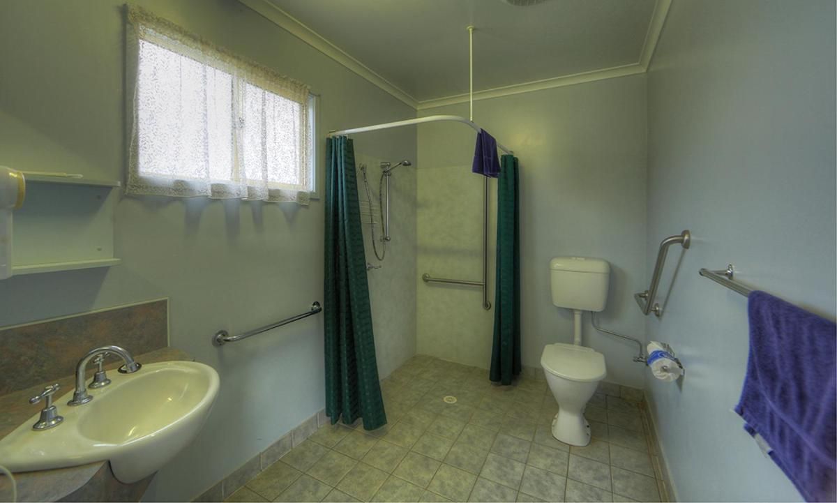 Queen Room - Disability Access