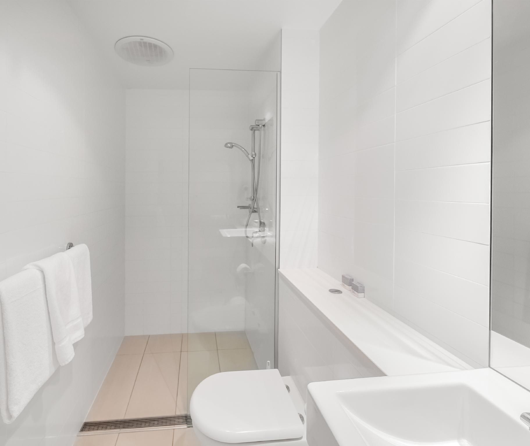 2 Bedroom Bay View Apartment