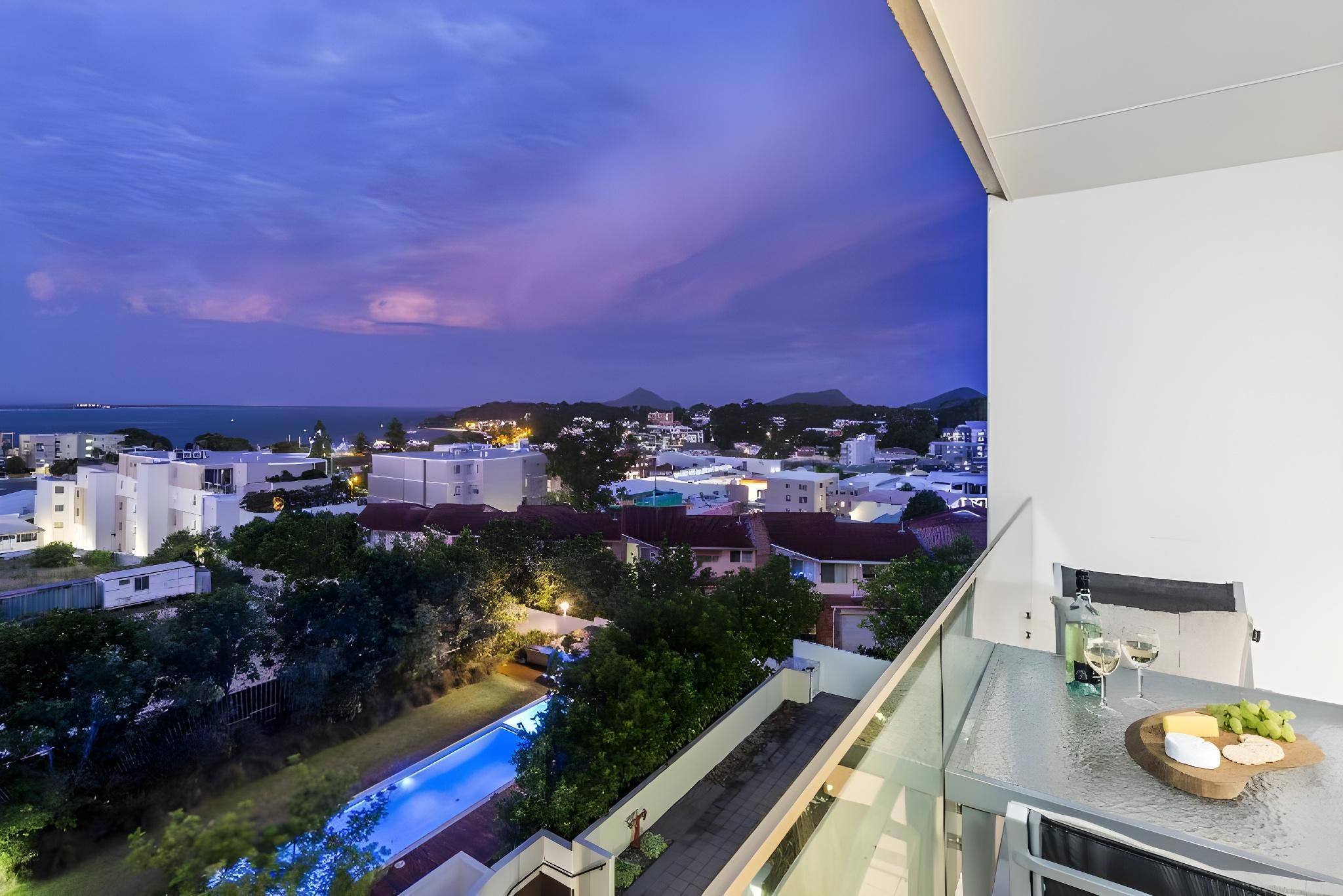 2 Bedroom Bay View Apartment