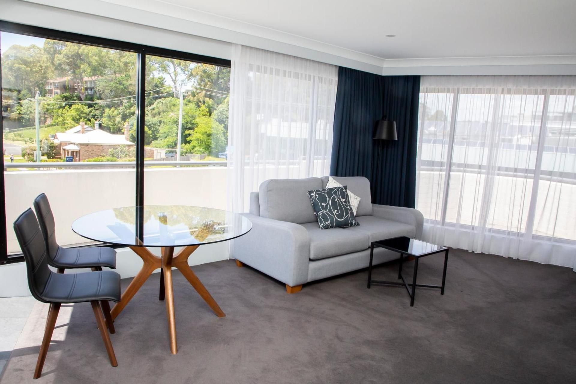 Deluxe Suite with Sea View