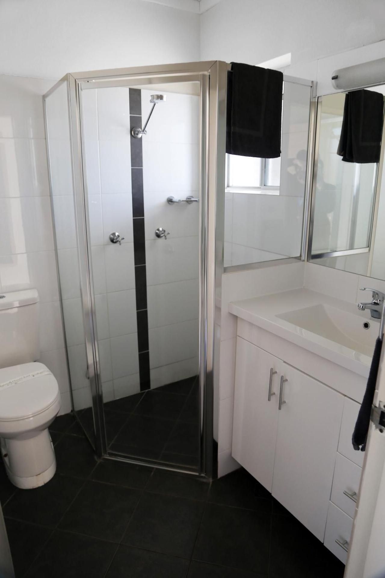 Deluxe Twin Room with Sea View