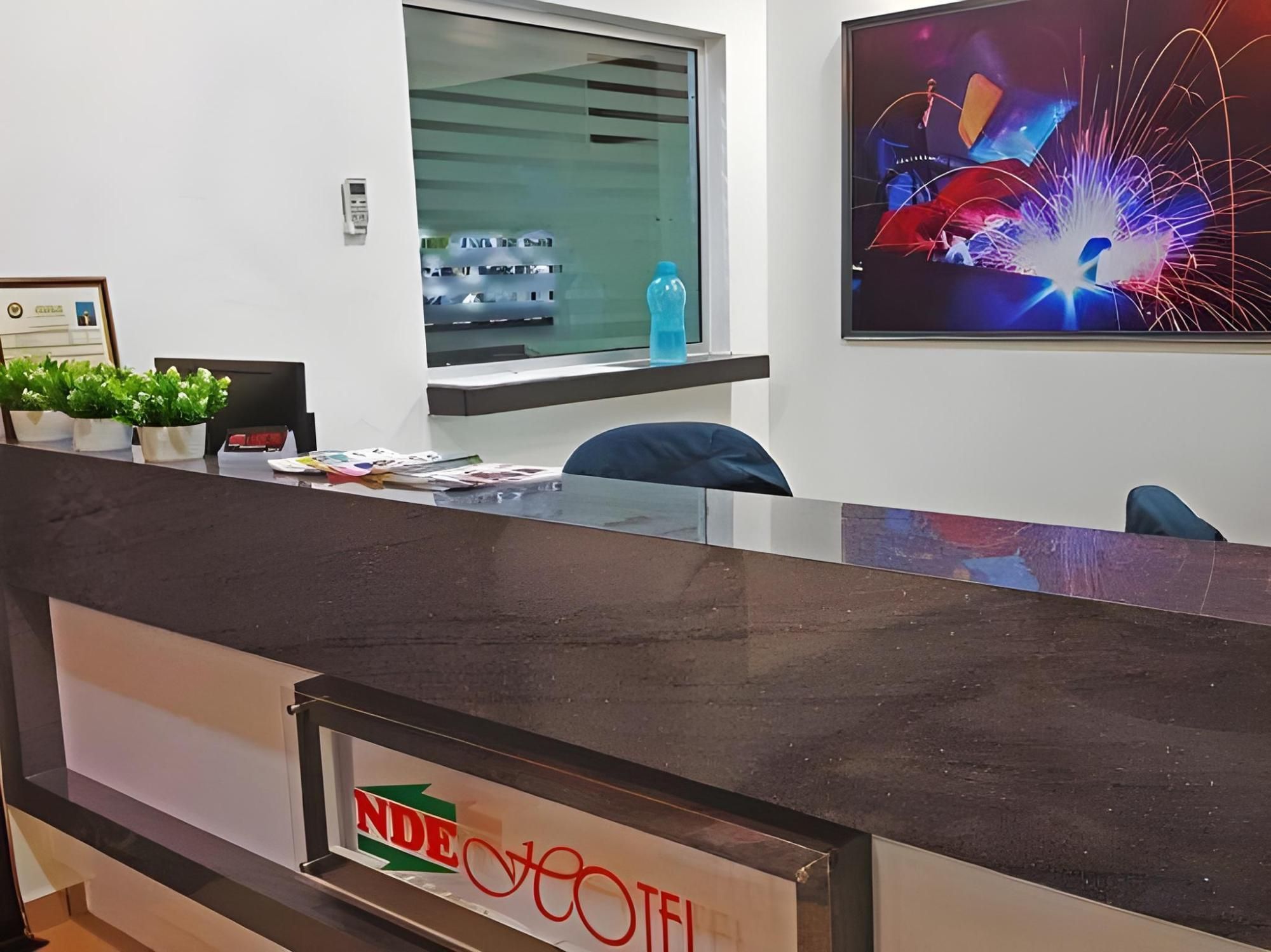 2be9cddfafb4fa3d49f690be12c6f402