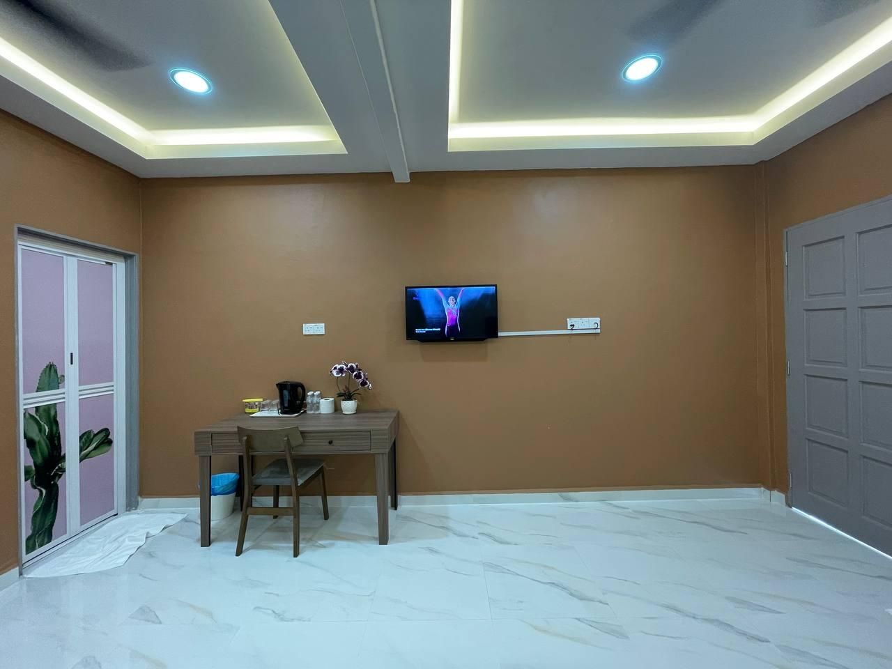 Deluxe Triple Room - Non-Smoking