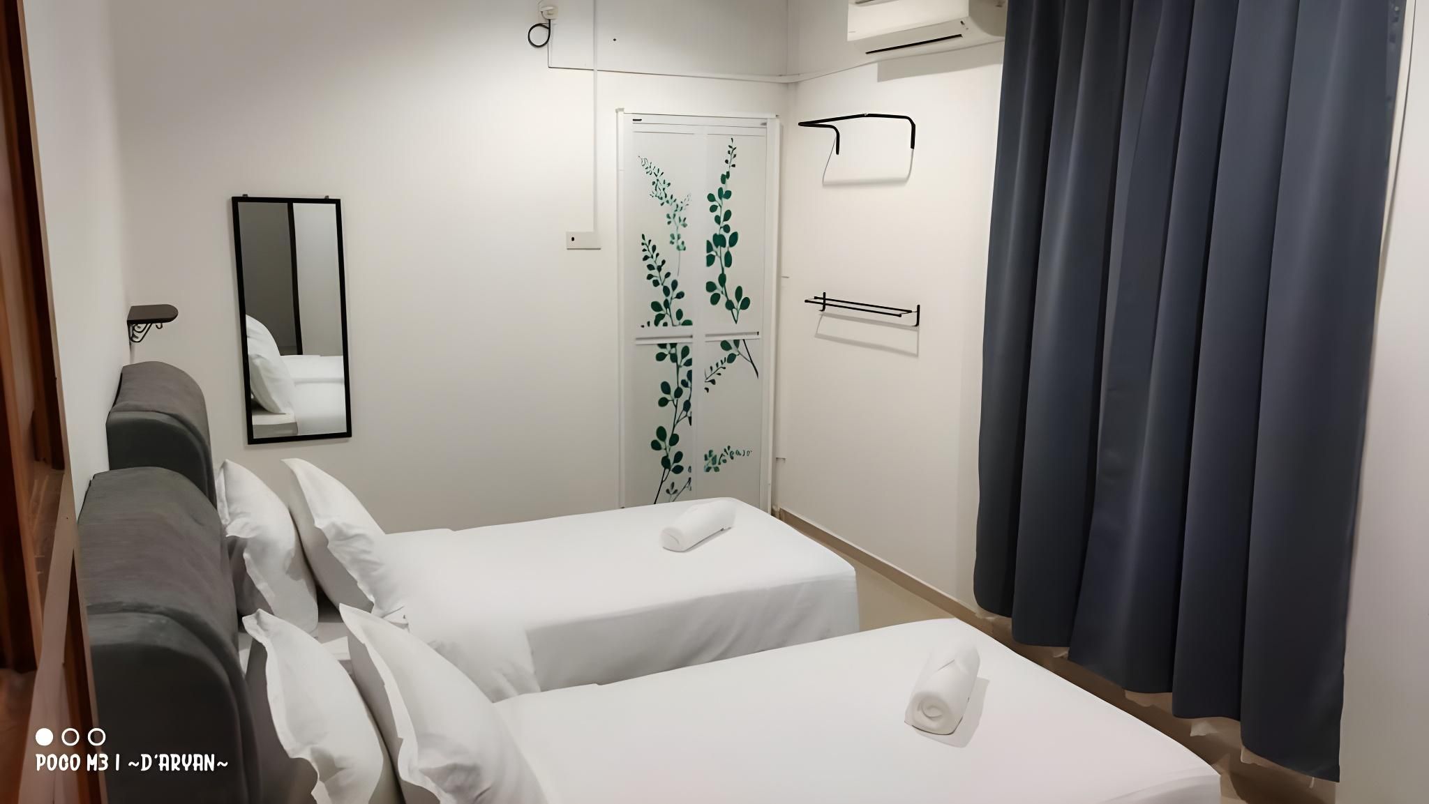 Twin Room - Non-Smoking