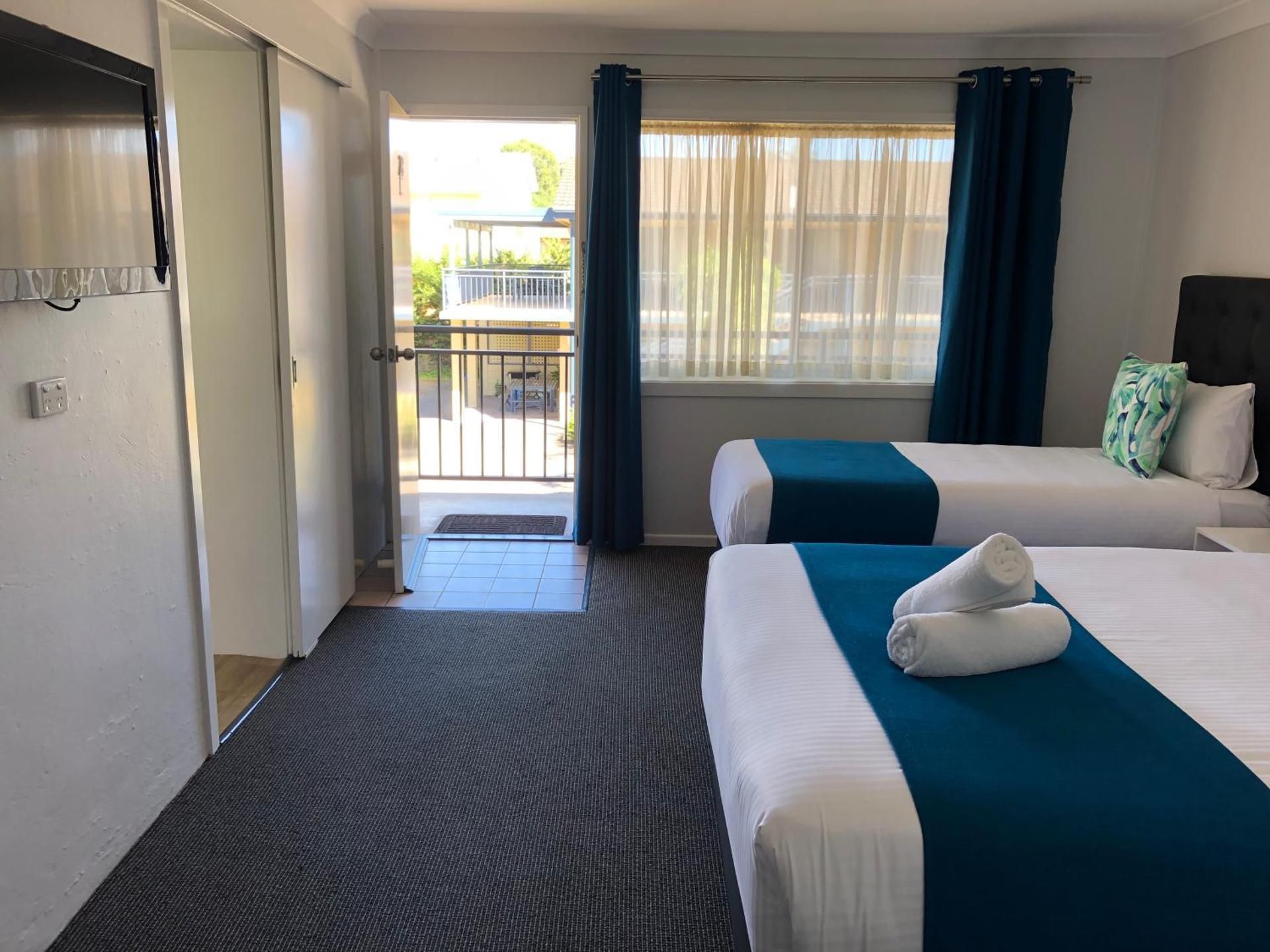 Double or Twin Room with Pool View