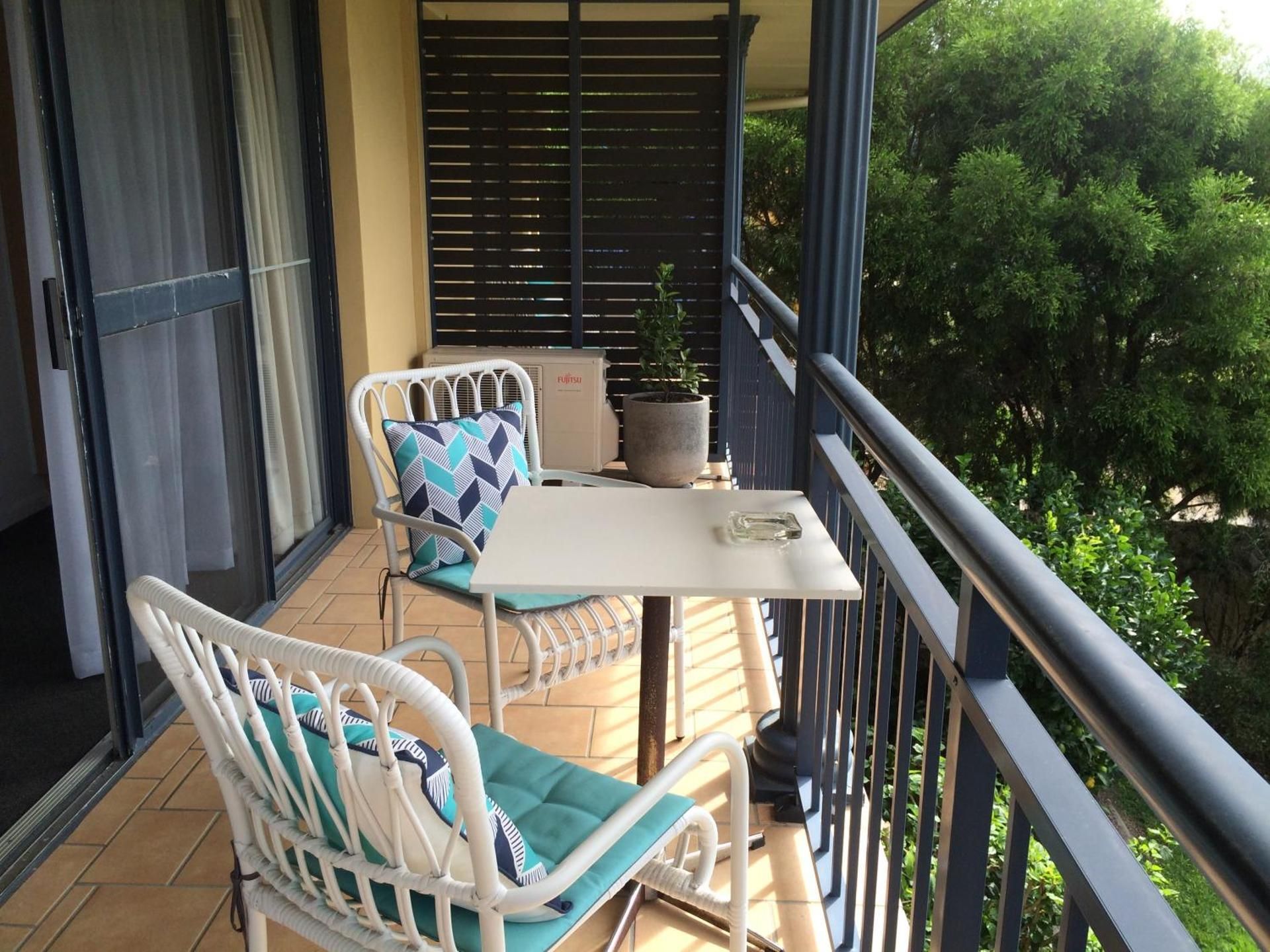 Double or Twin Room with Water View