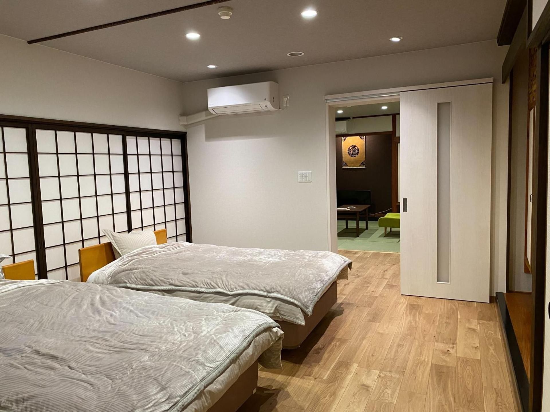 Suite with Mountain View