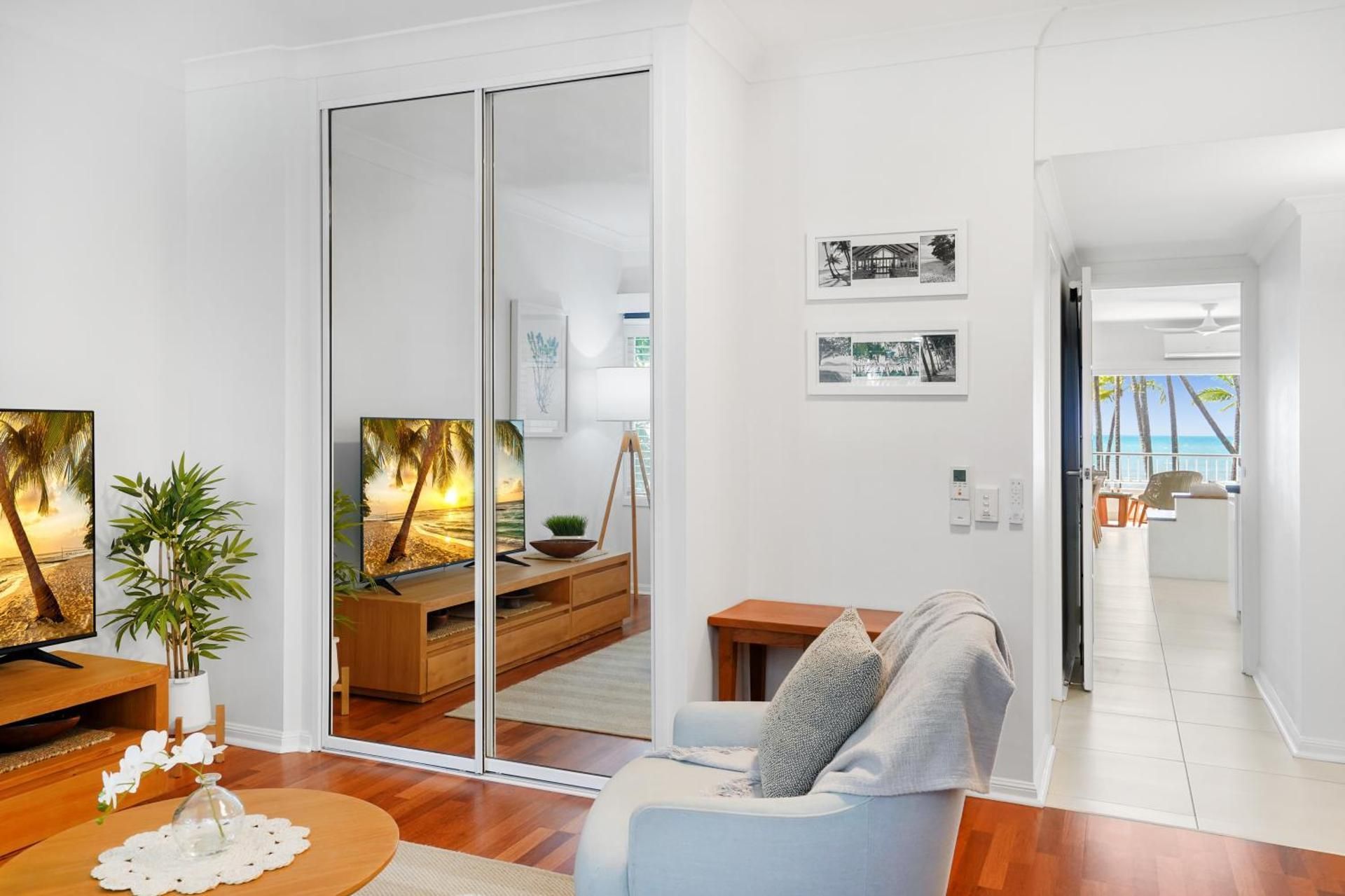 Apartment 14 with Ocean View