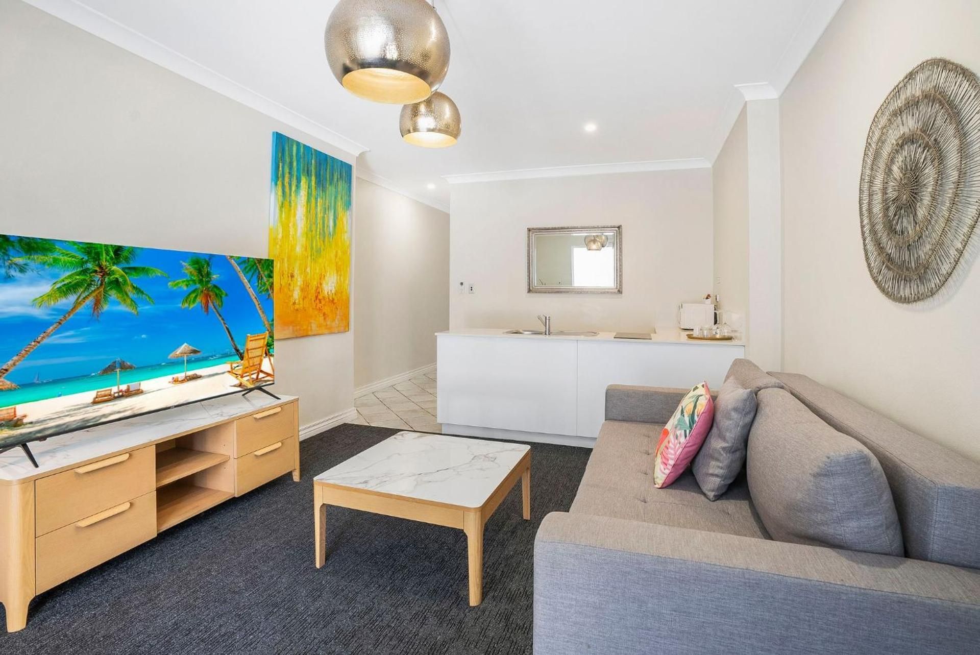 1 Bedroom Ocean View Apartment