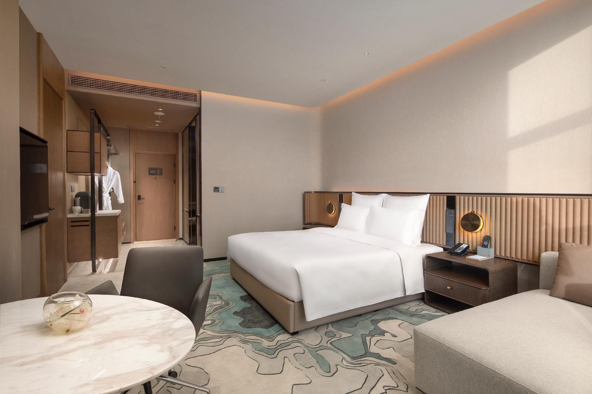 Superior Room with One King-Size Bed
