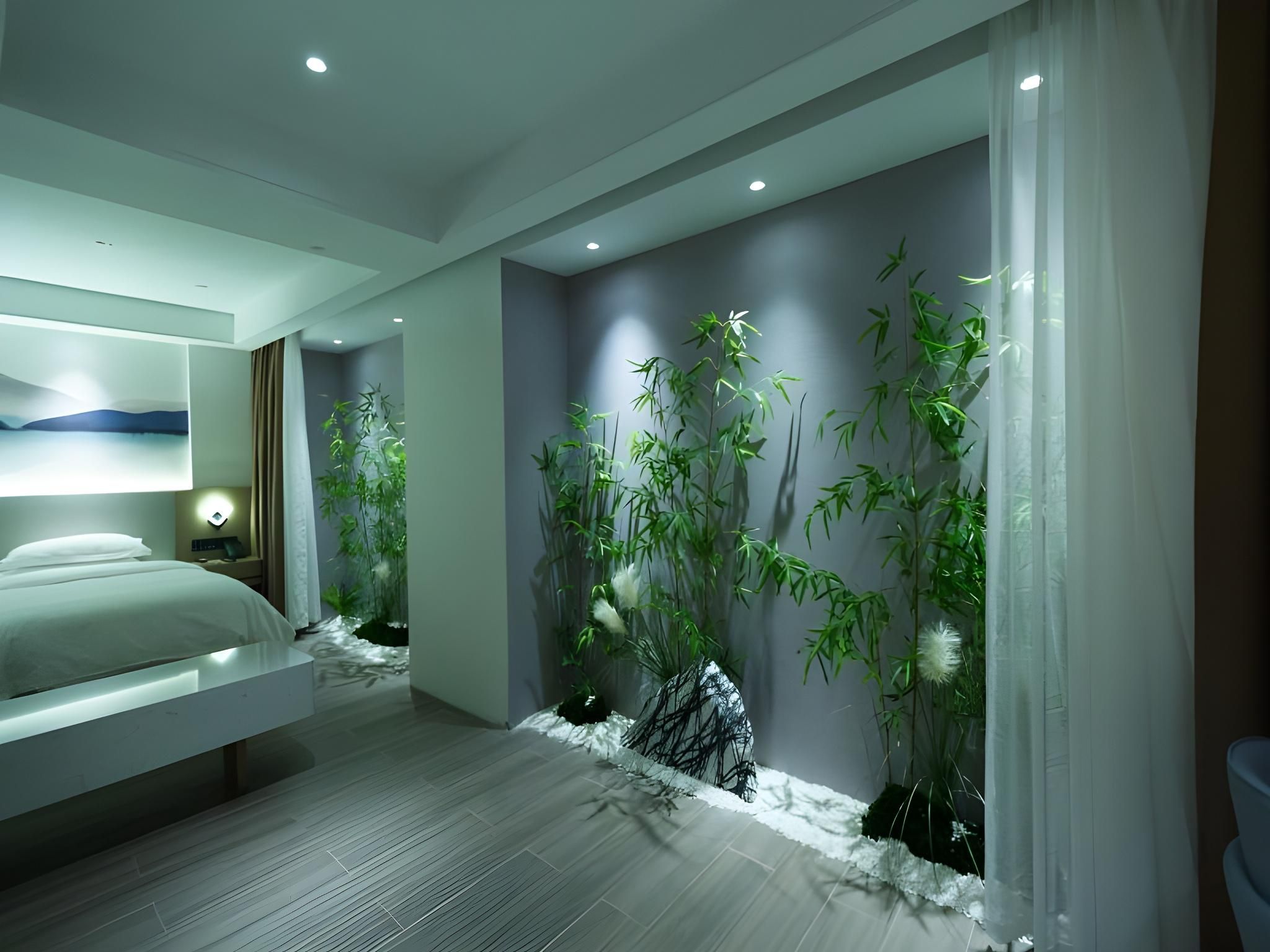 Queen Room with View