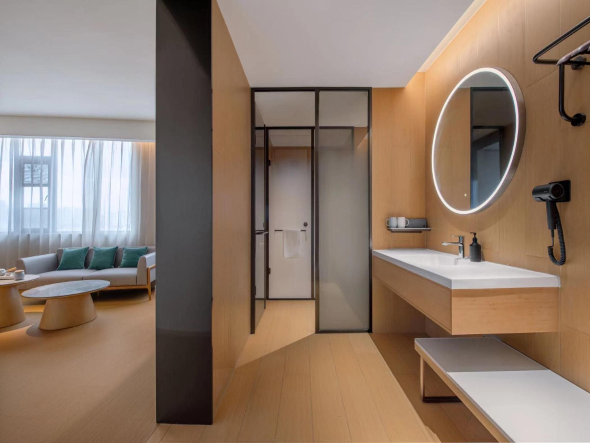 Suite