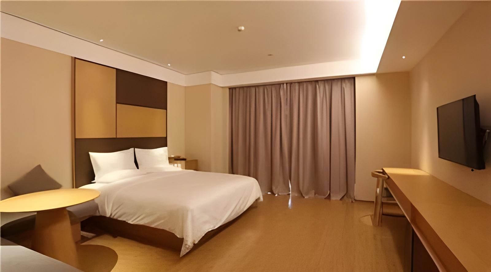 Huazhu - Superior BedRoom