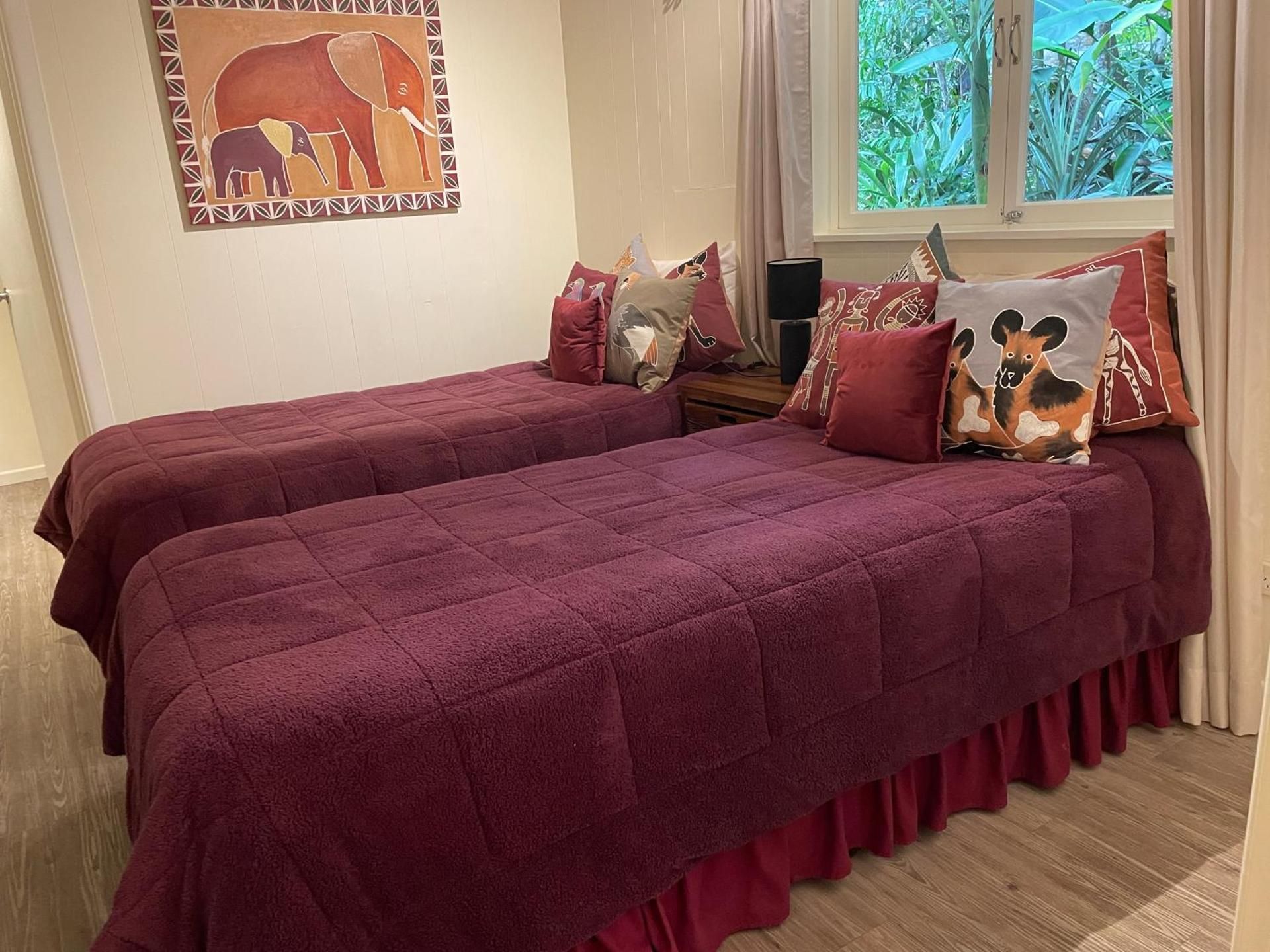 Deluxe Twin Room - Zimbabwean