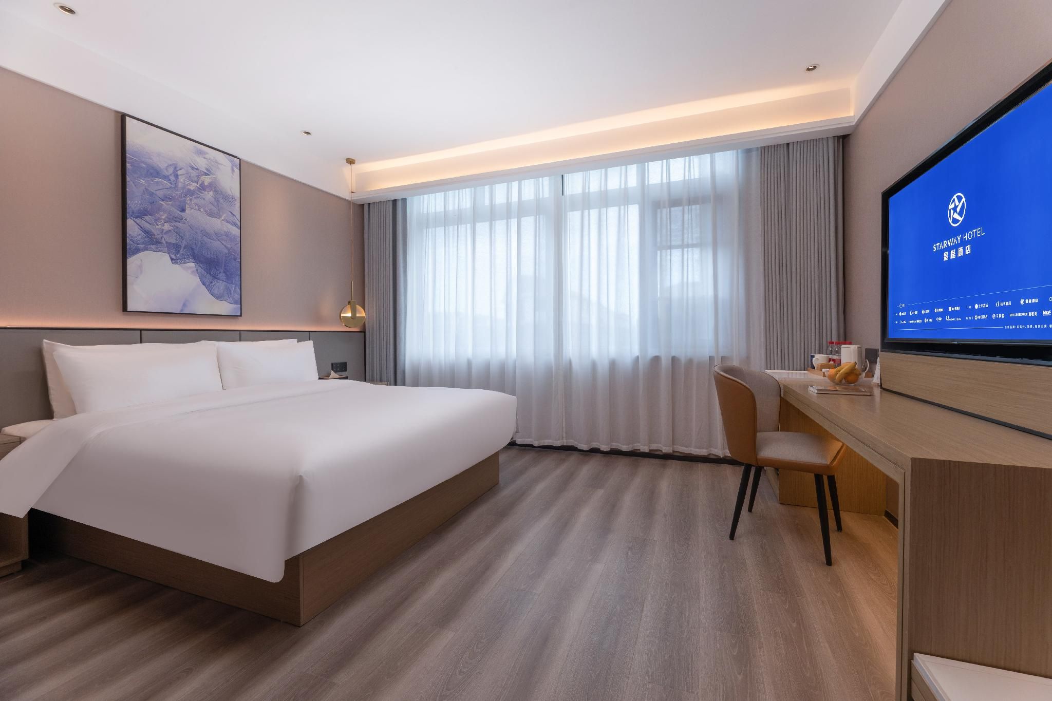 Business Queen Bed Room