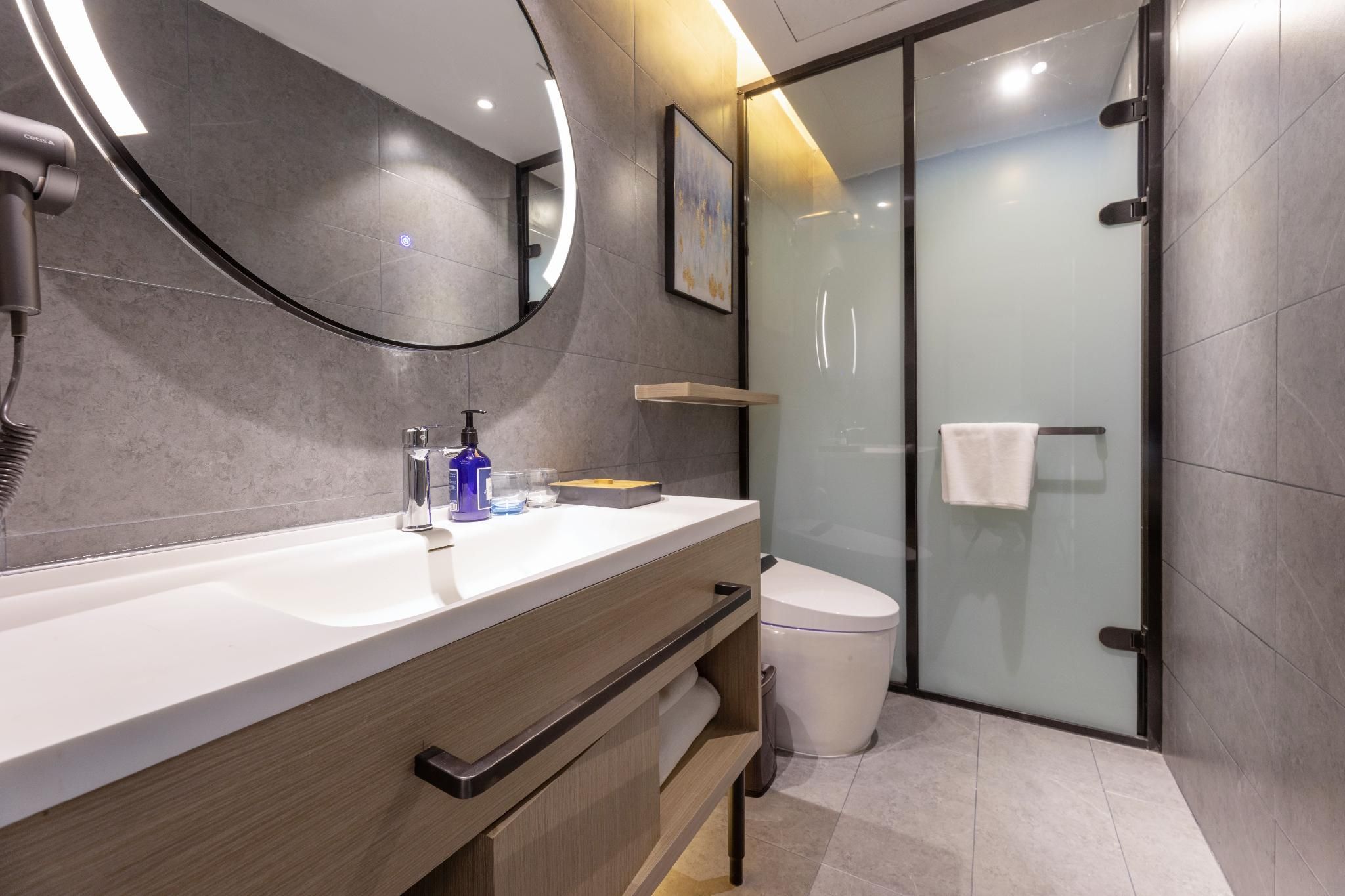Twin Business Room