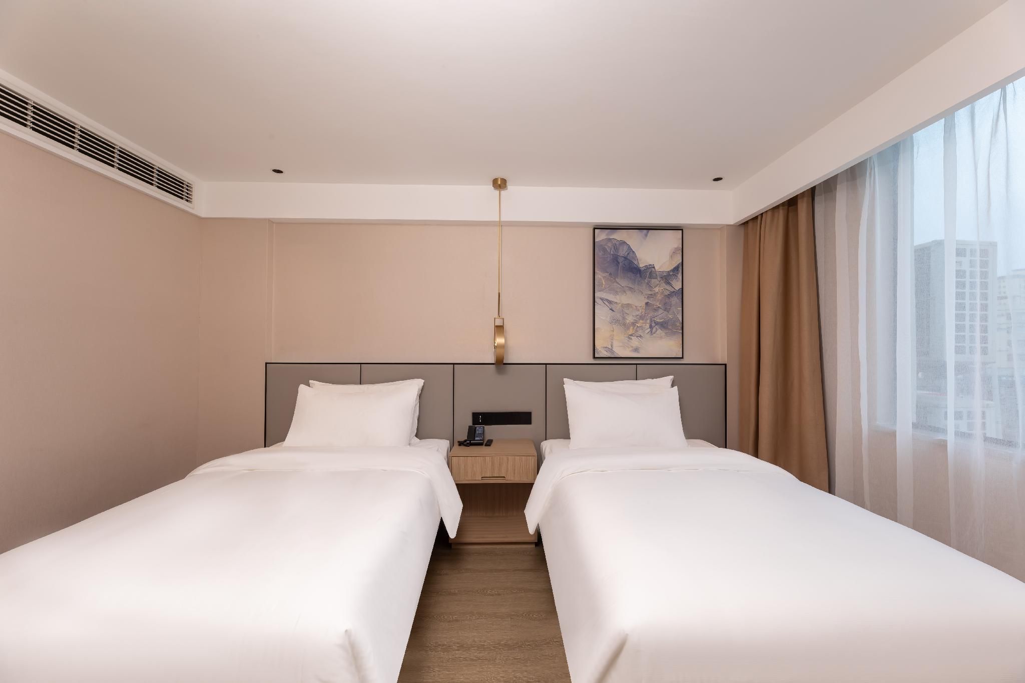 Twin Business Room