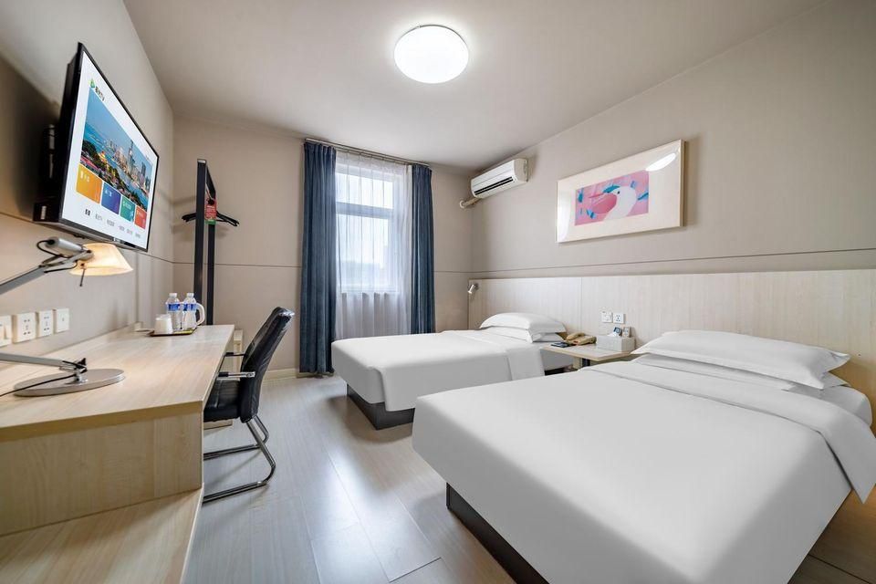 Twin Bed Standard Room