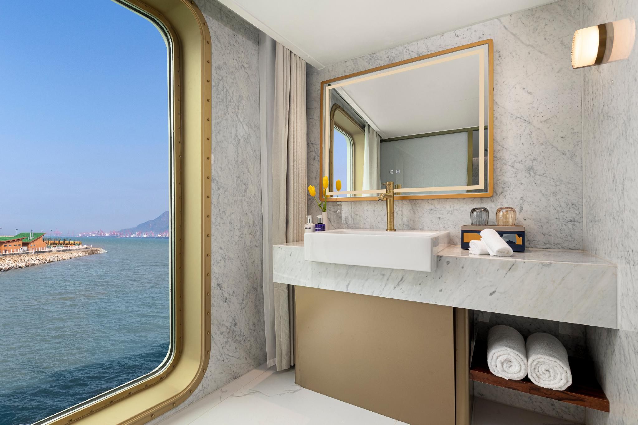 One Bedroom Suite
