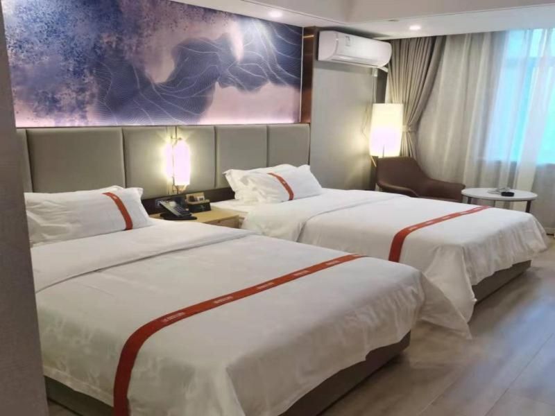 Twin Business Room