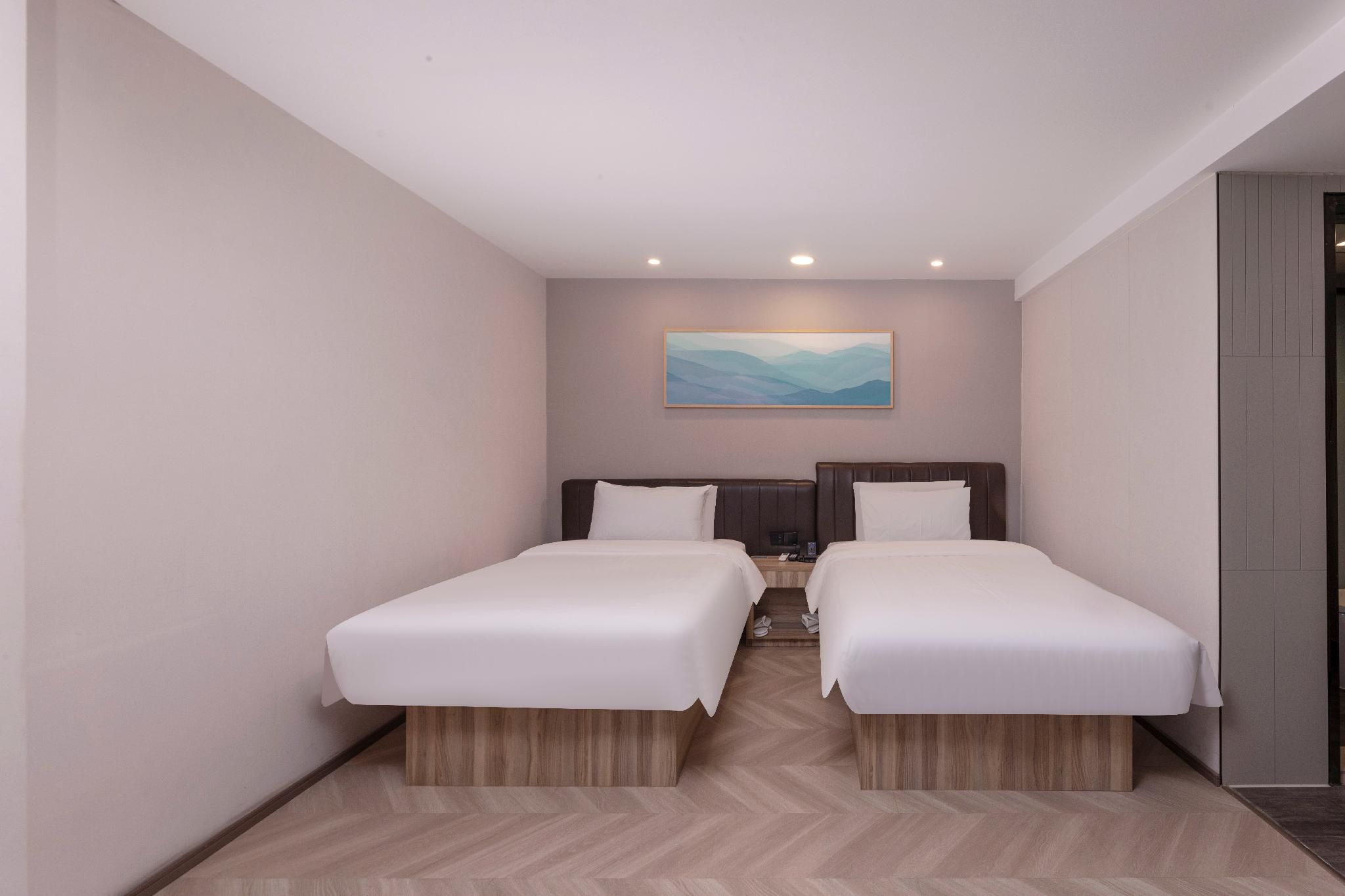 Marsden Twin Room