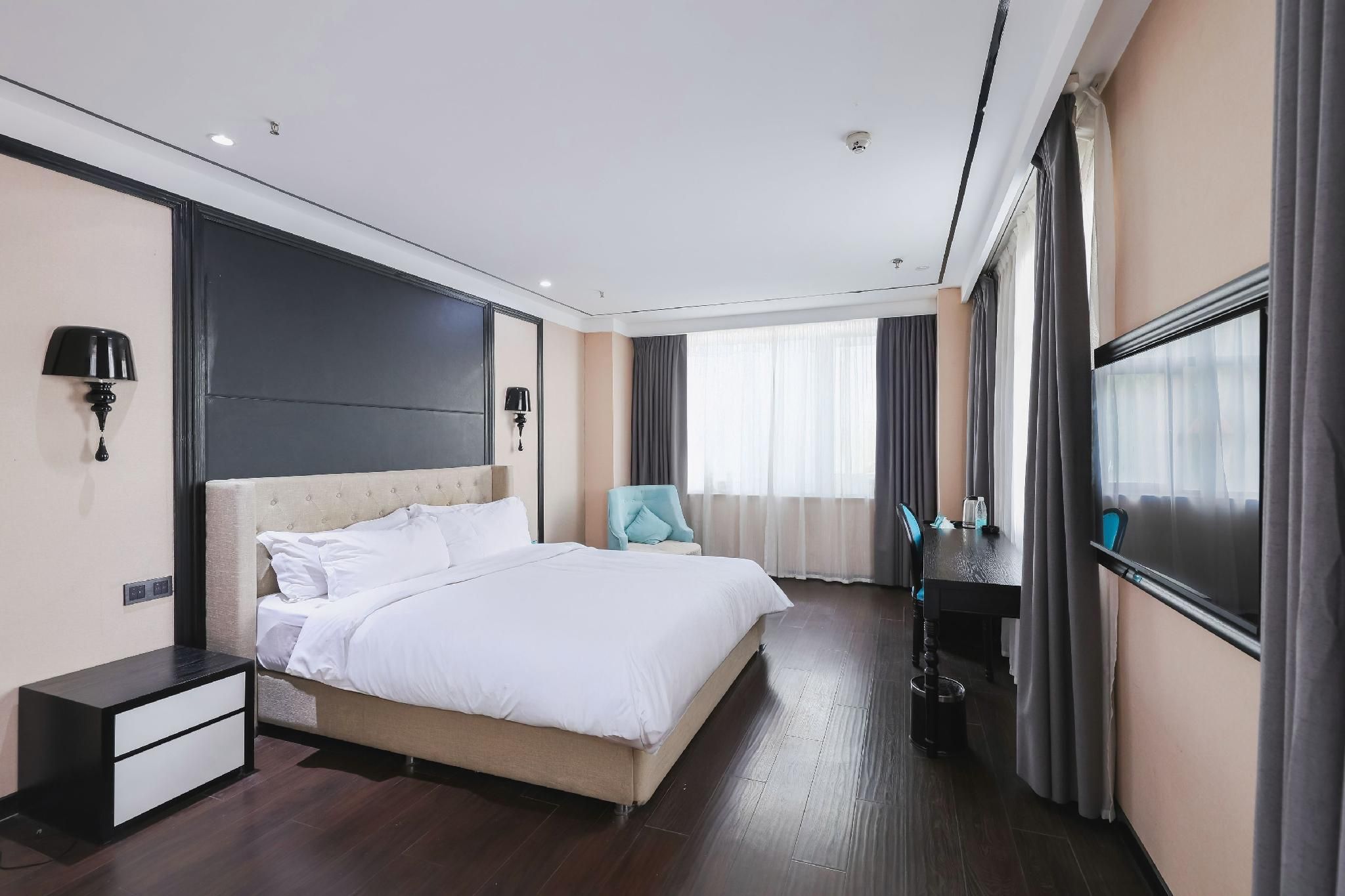 WH - Godness Romantic Bed Room