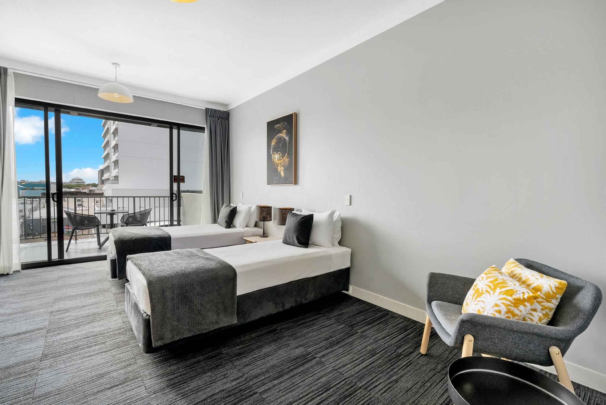 Hotel Deluxe