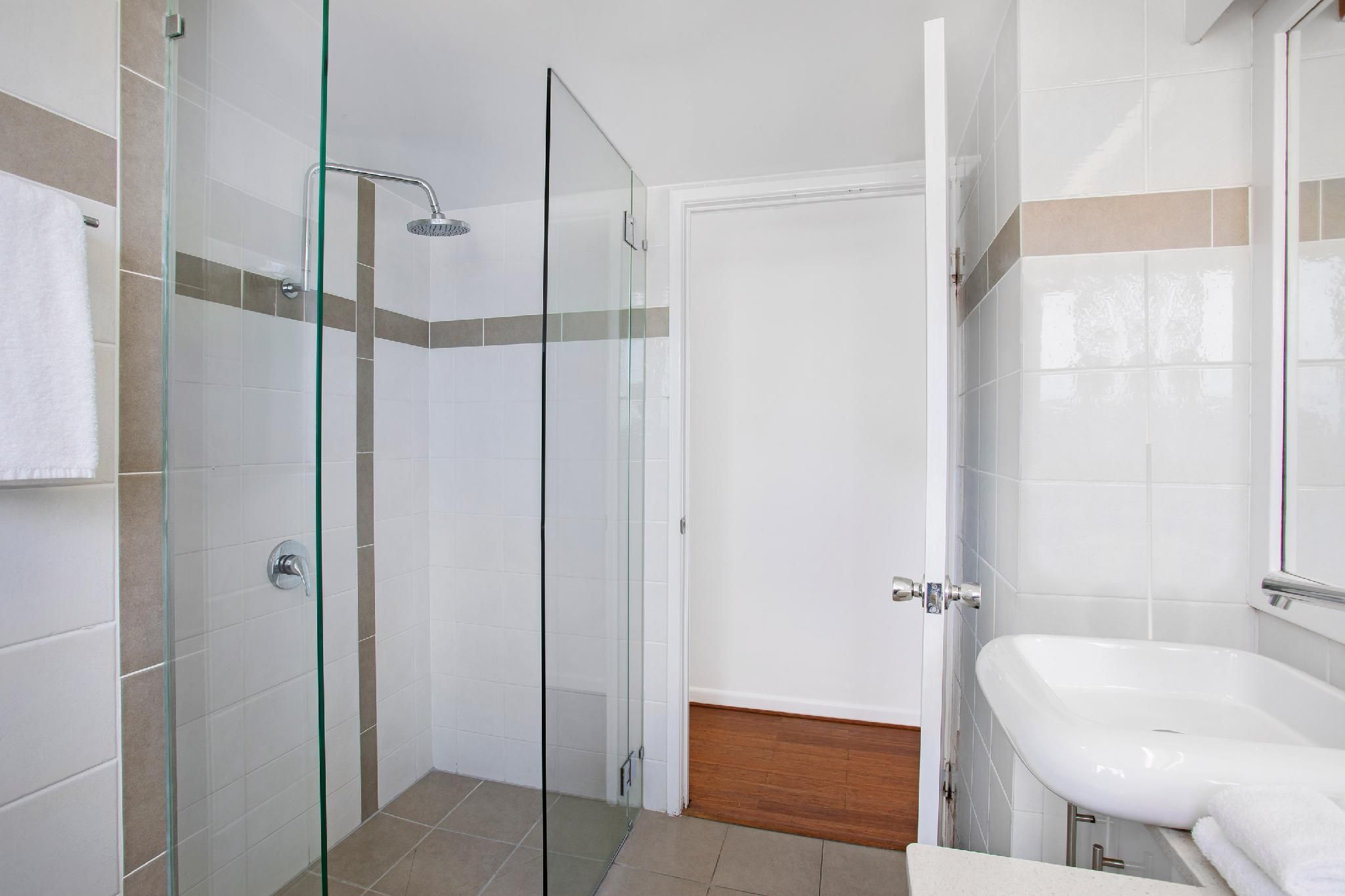 1 Bedroom Garden View