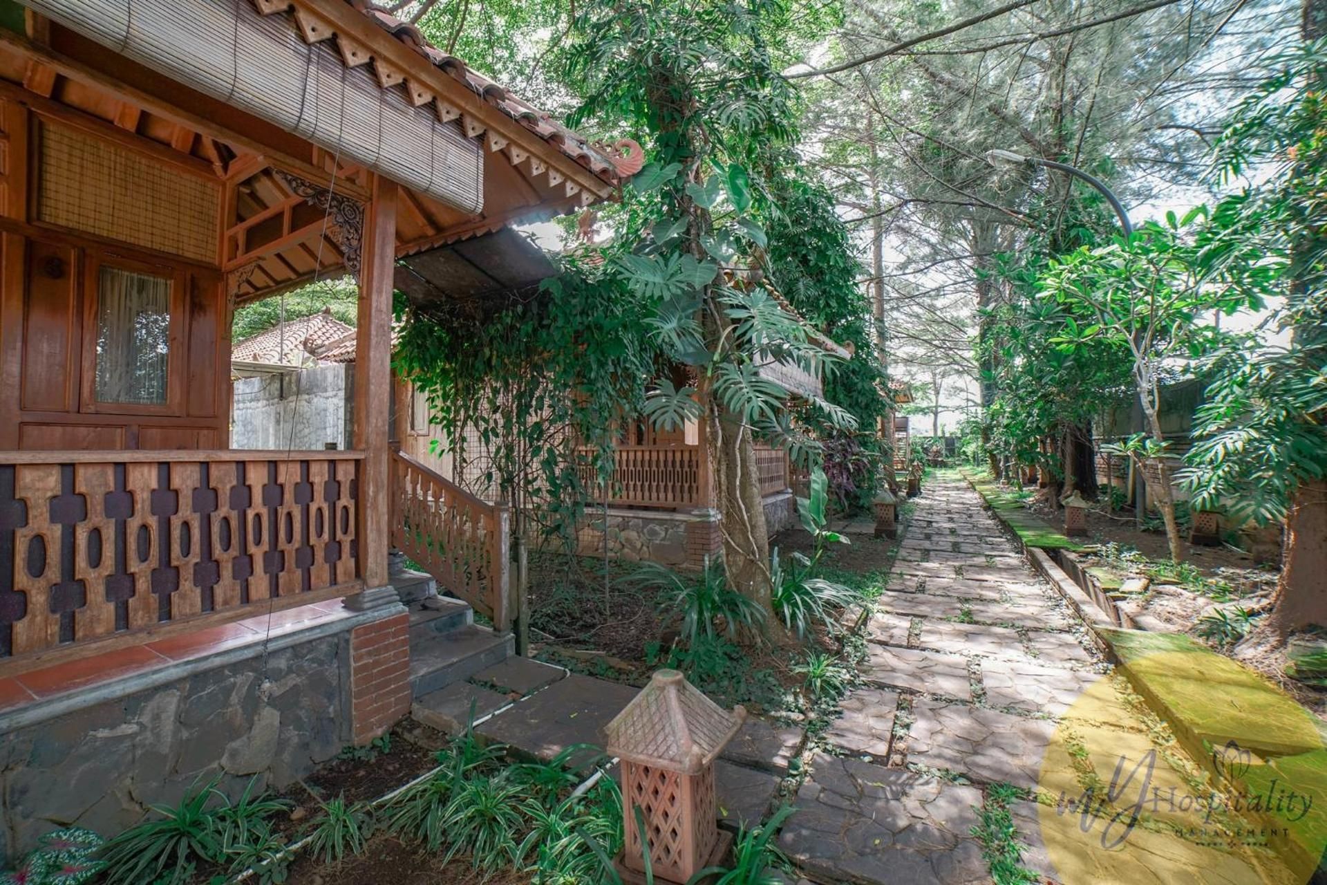 Joglo Garut Cottage Syariah by My Hospitality