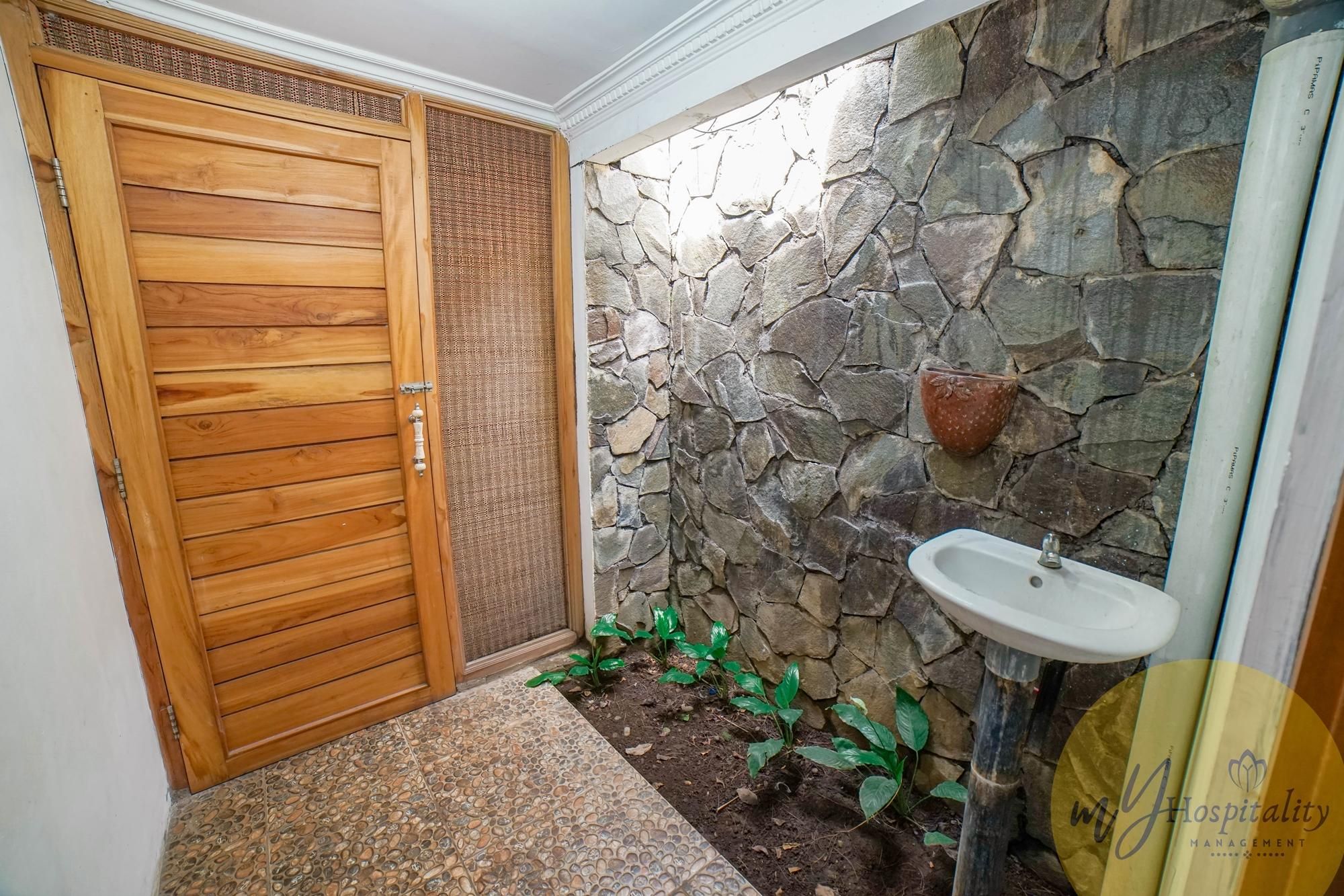 Joglo Garut Cottage Syariah by My Hospitality Cottage Room with 2 Single Beds 2