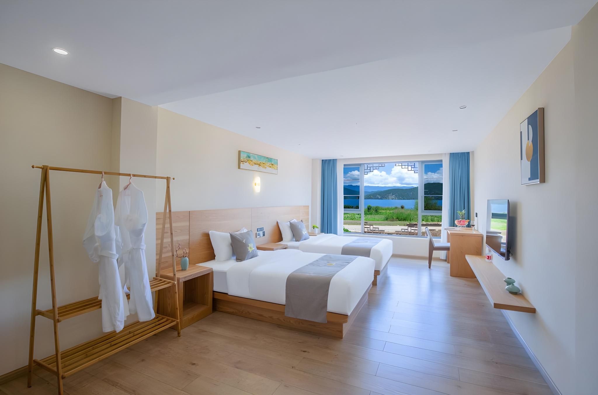 2 Bed Twin Superior Room