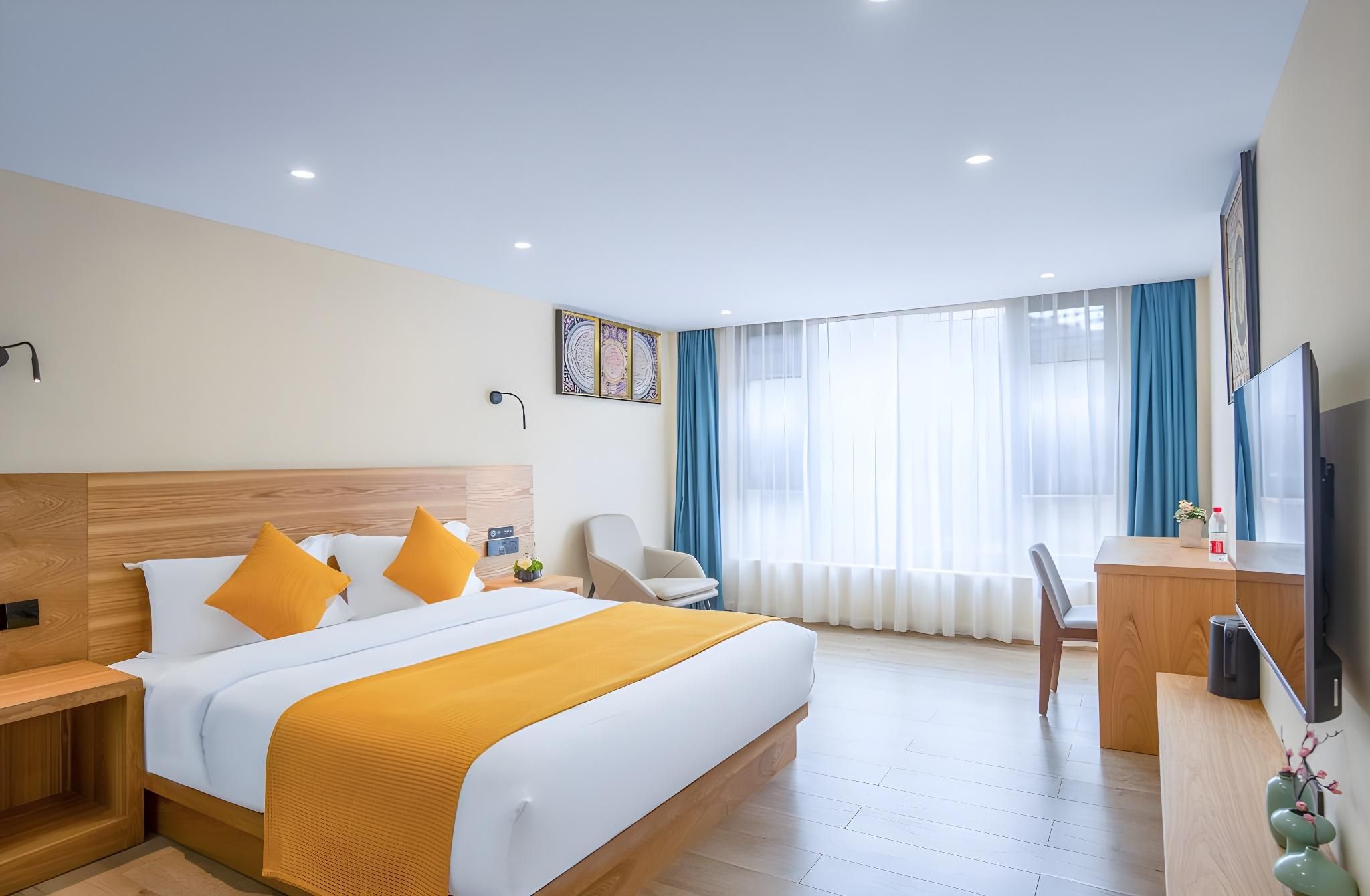 Twin Room with Mountain View
