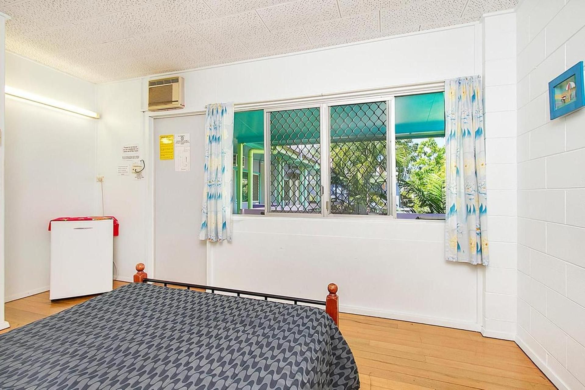 Double Room with Share Bathroom